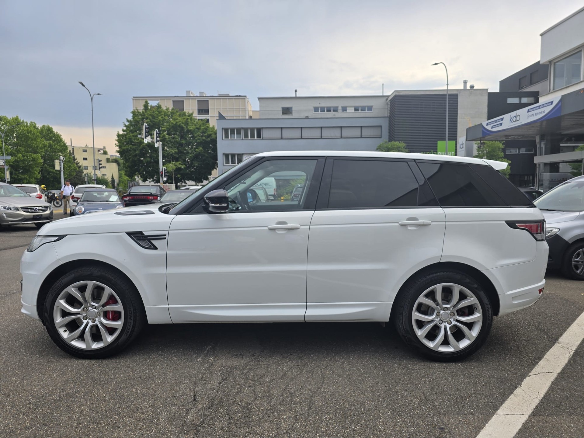 LAND ROVER Range Rover Sport 3.0 SDV6 SE Automatic-image-7