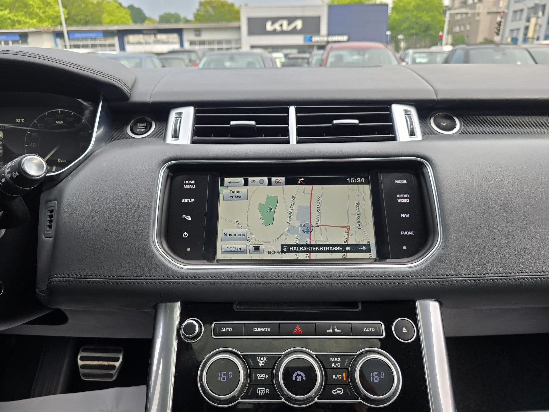 LAND ROVER Range Rover Sport 3.0 SDV6 SE Automatic-image-10