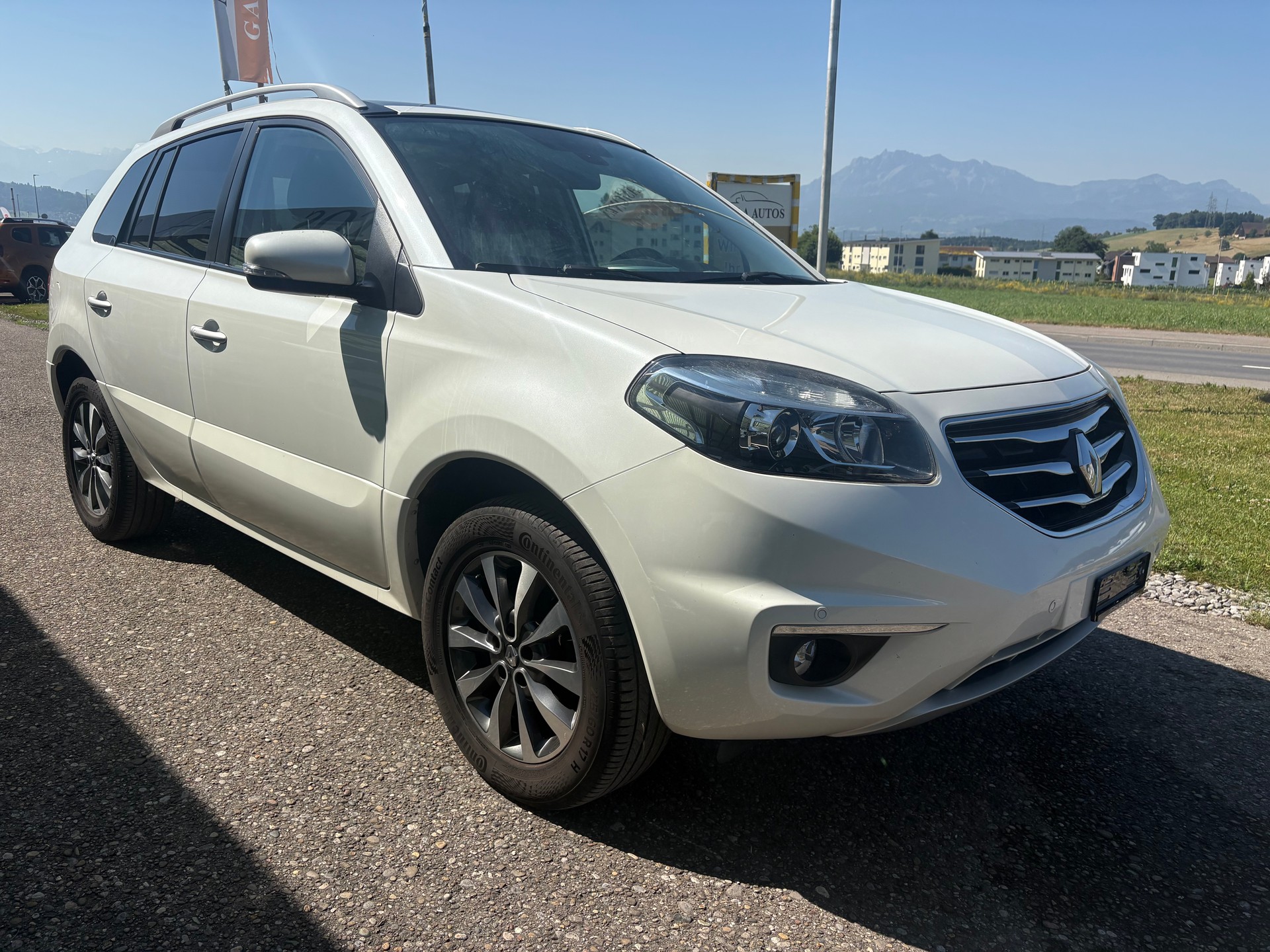 RENAULT Koleos 2.0 dCi Dynamique 4x4-image-2