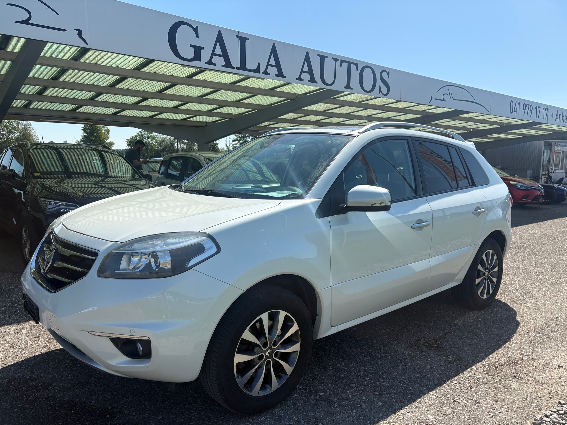 RENAULT Koleos 2.0 dCi Dynamique 4x4-image-0