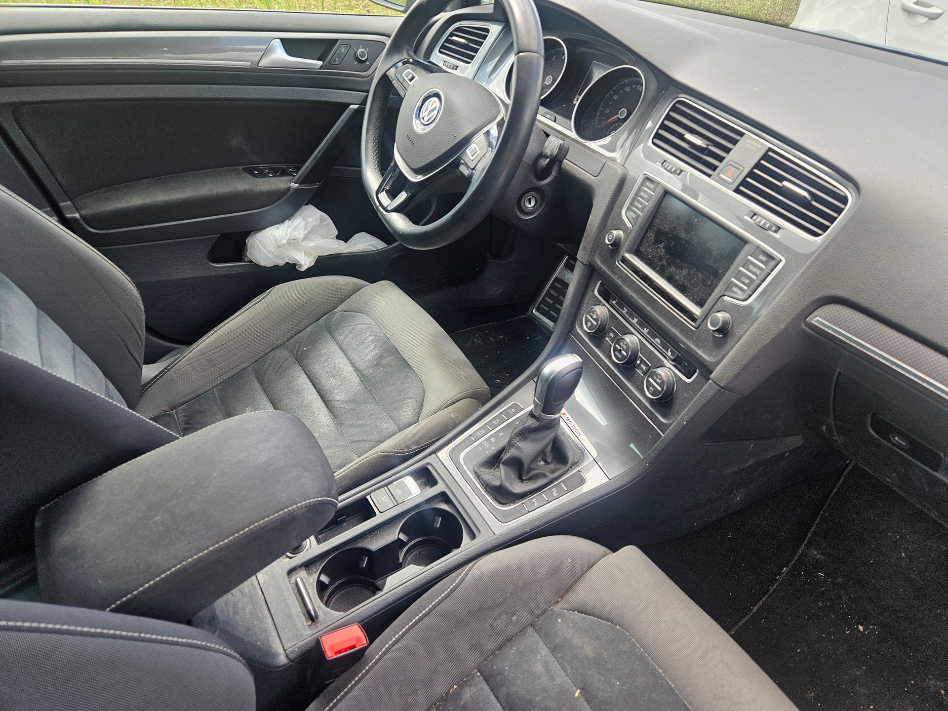 VW Golf 1.8 TSI Alltrack 4Motion-image-9