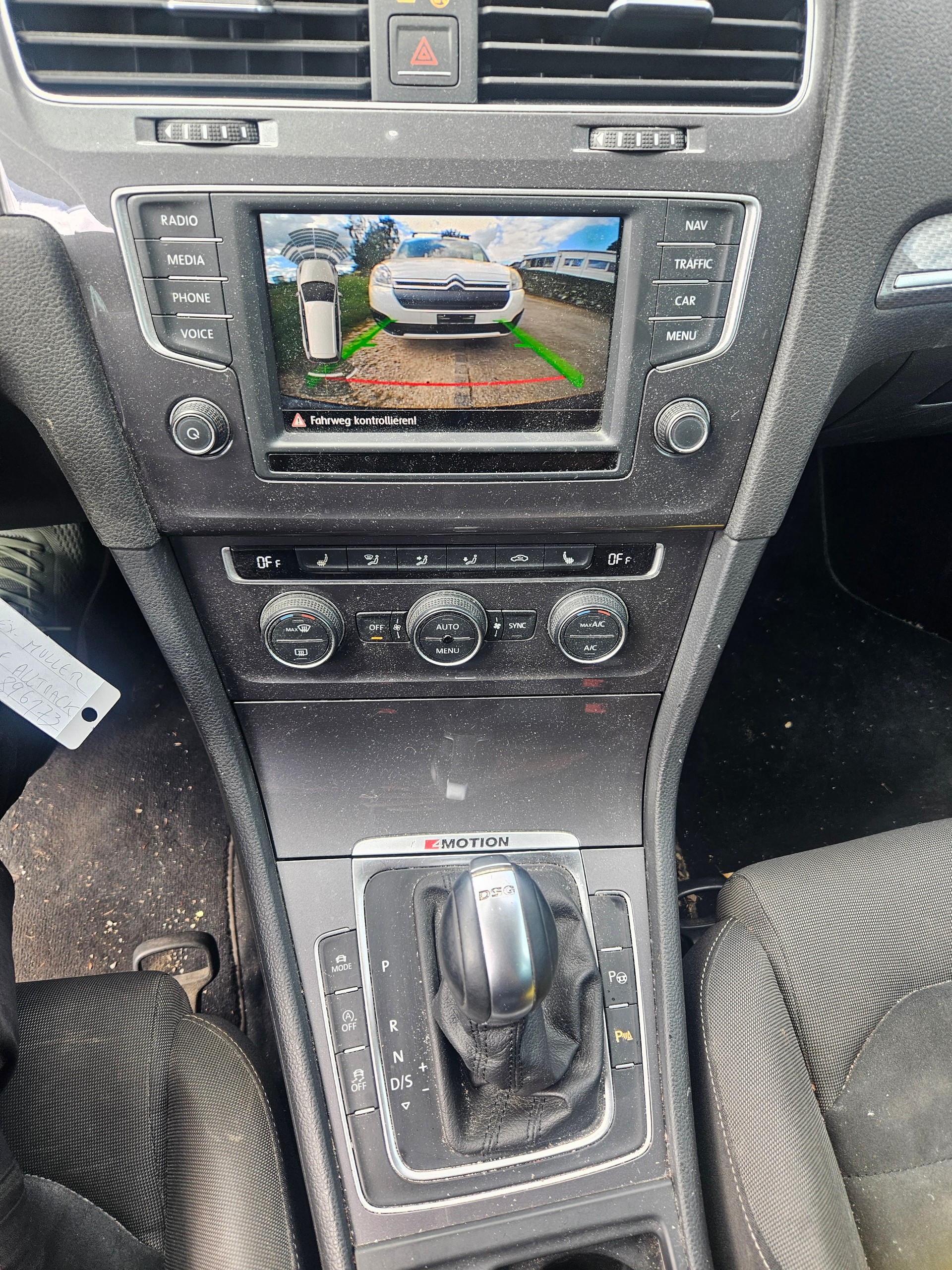 VW Golf 1.8 TSI Alltrack 4Motion-image-10