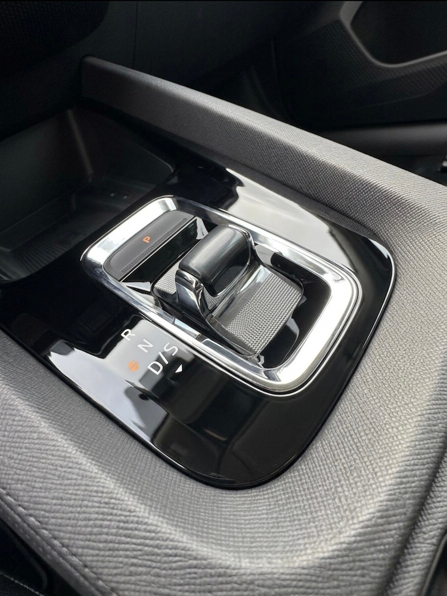 SKODA Octavia Combi 2.0 TDI DSG Style-image-27