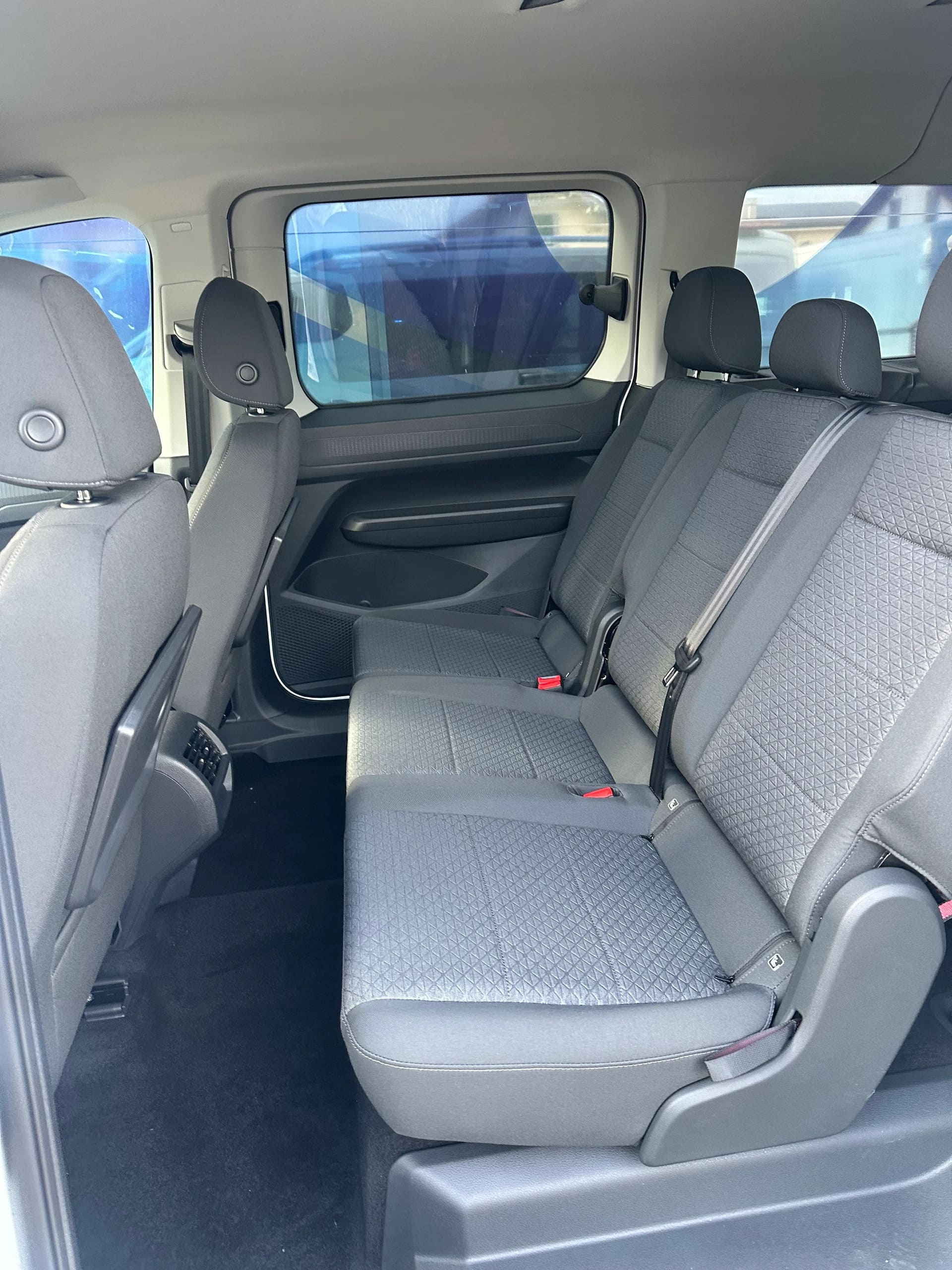 FORD TOURNEO CONNECT Grand 2.0 EcoB Titanium/122CV/Aut.-image-11
