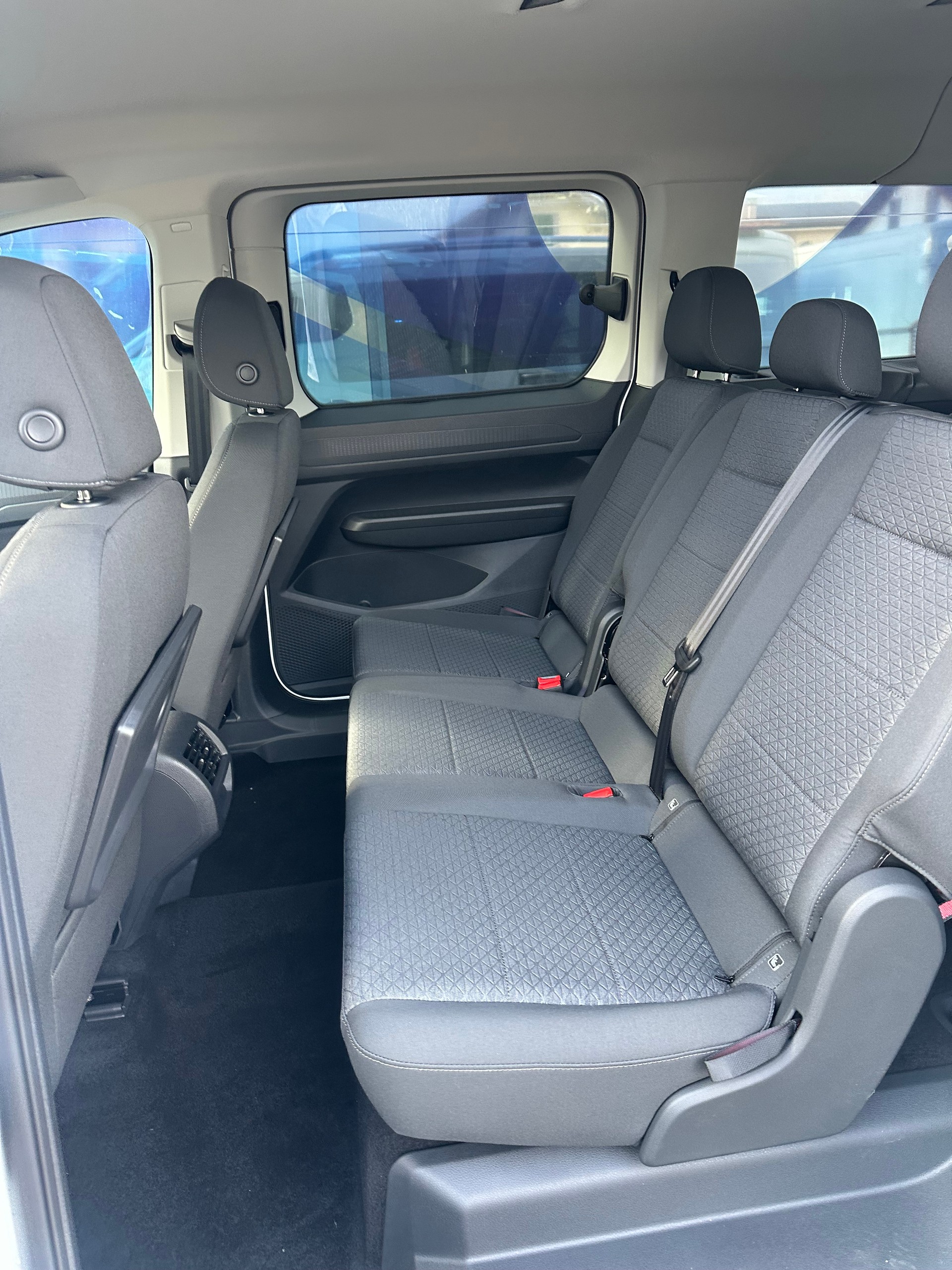 FORD TOURNEO CONNECT Grand 2.0 EcoB Titanium/122CV/Aut.-image-11