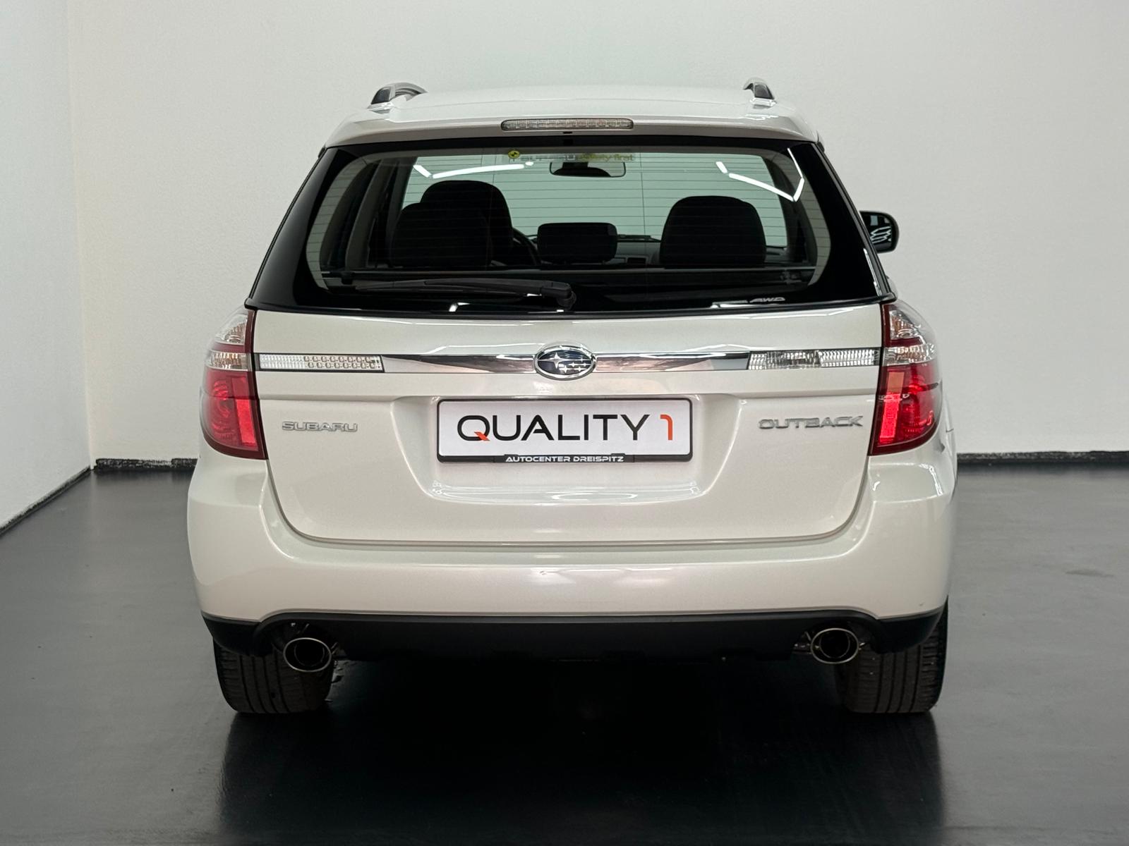 SUBARU Outback 2.5i AWD Swiss Automatic-image-5