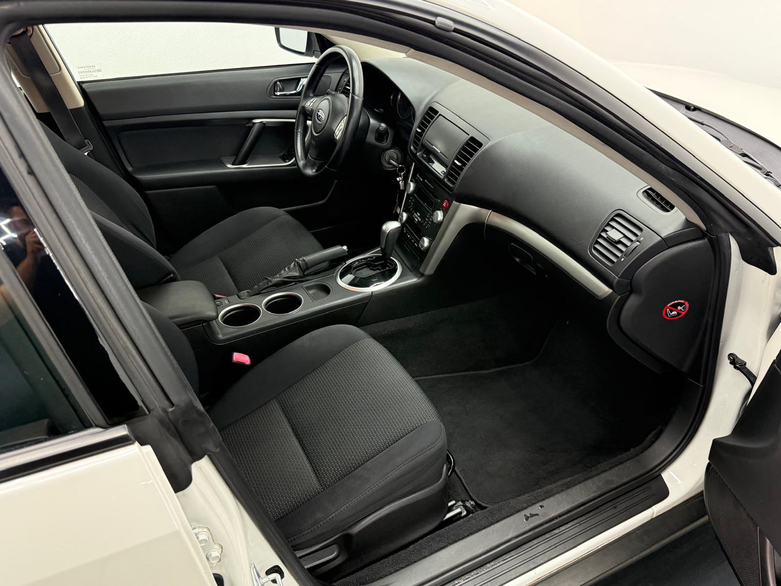 SUBARU Outback 2.5i AWD Swiss Automatic-image-8