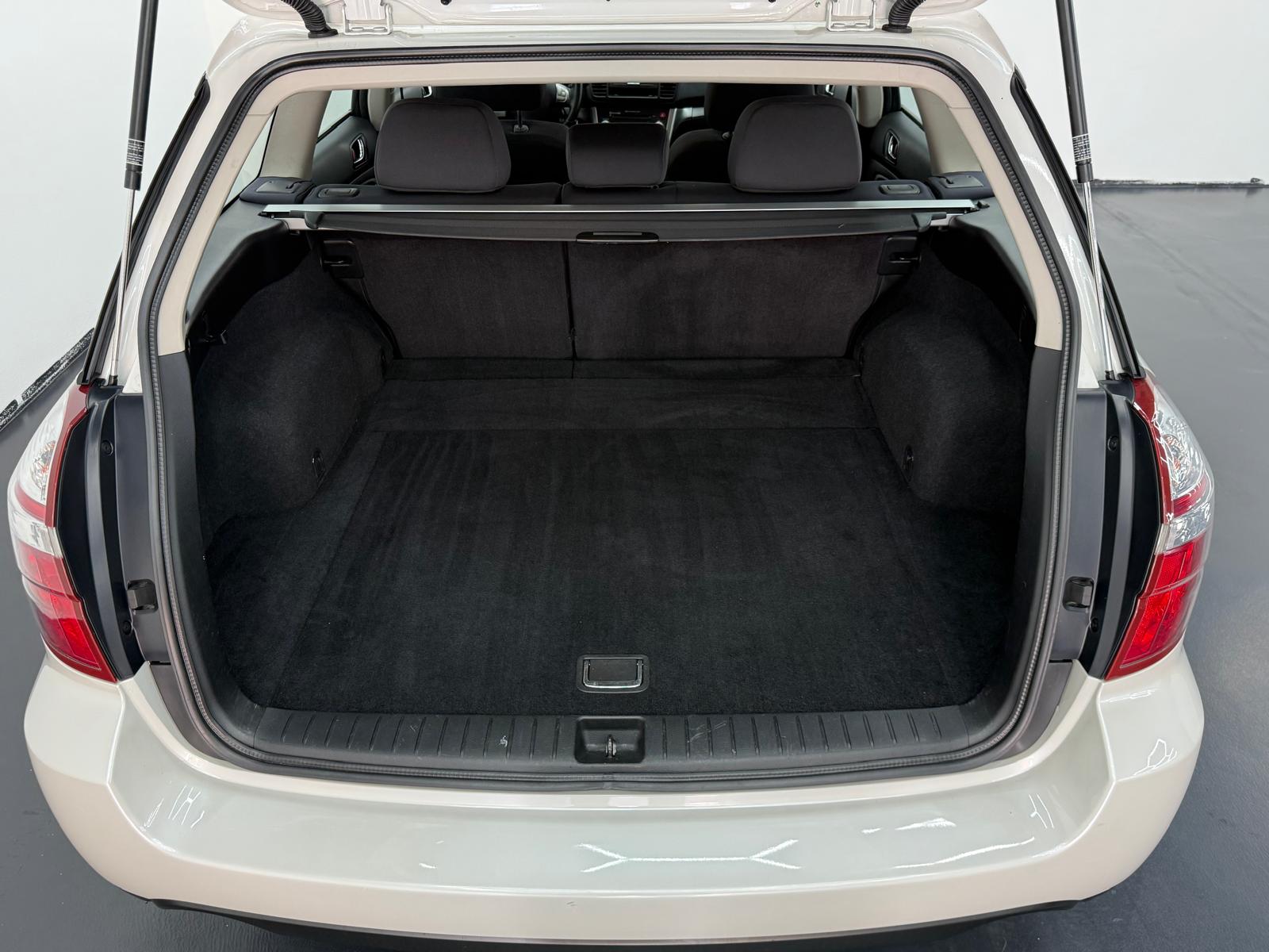 SUBARU Outback 2.5i AWD Swiss Automatic-image-10
