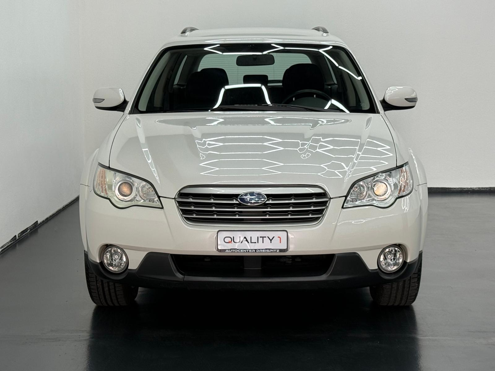 SUBARU Outback 2.5i AWD Swiss Automatic-image-1