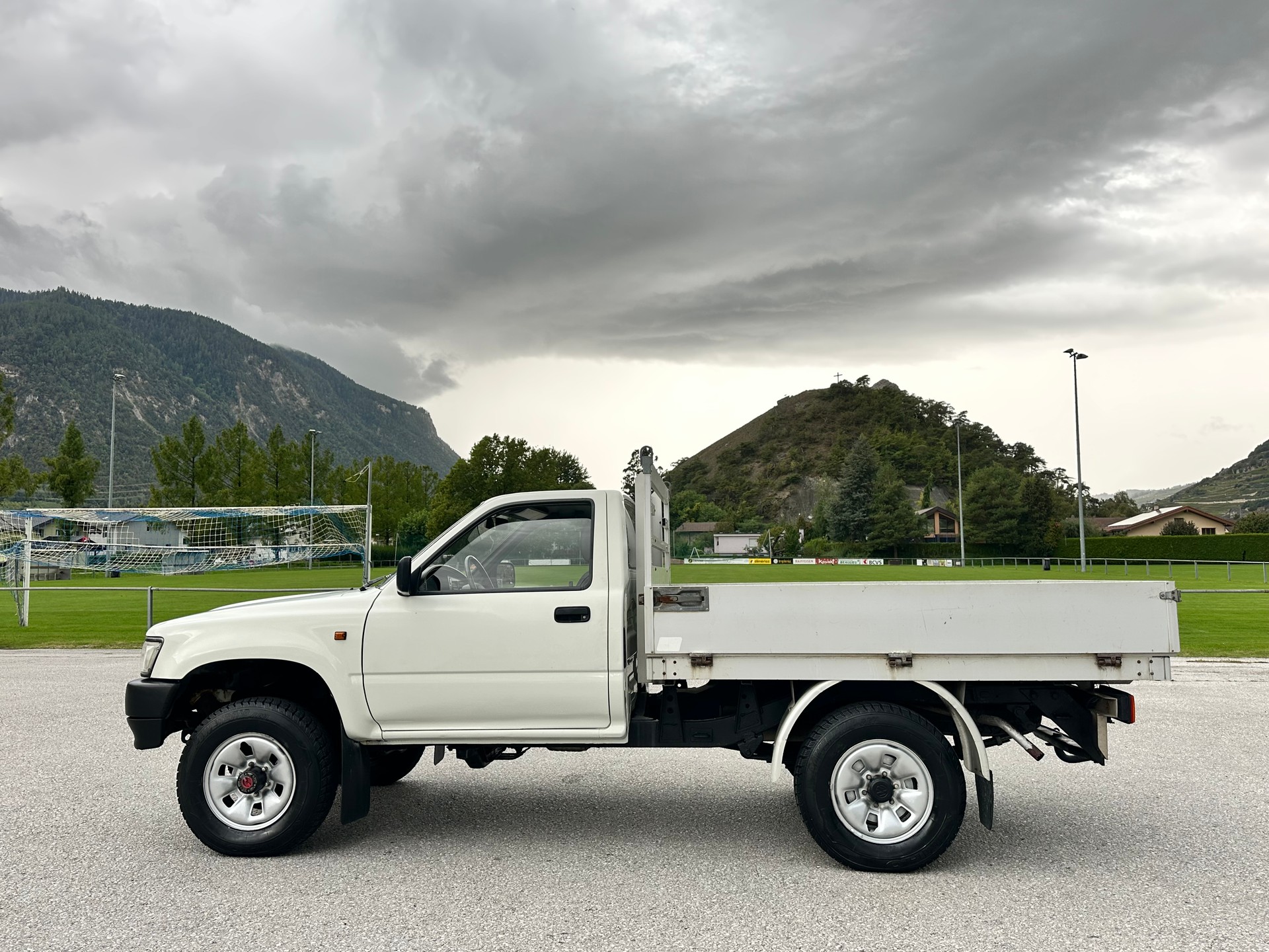 VW Taro 4x4 Normal Cab (CL)-image-5