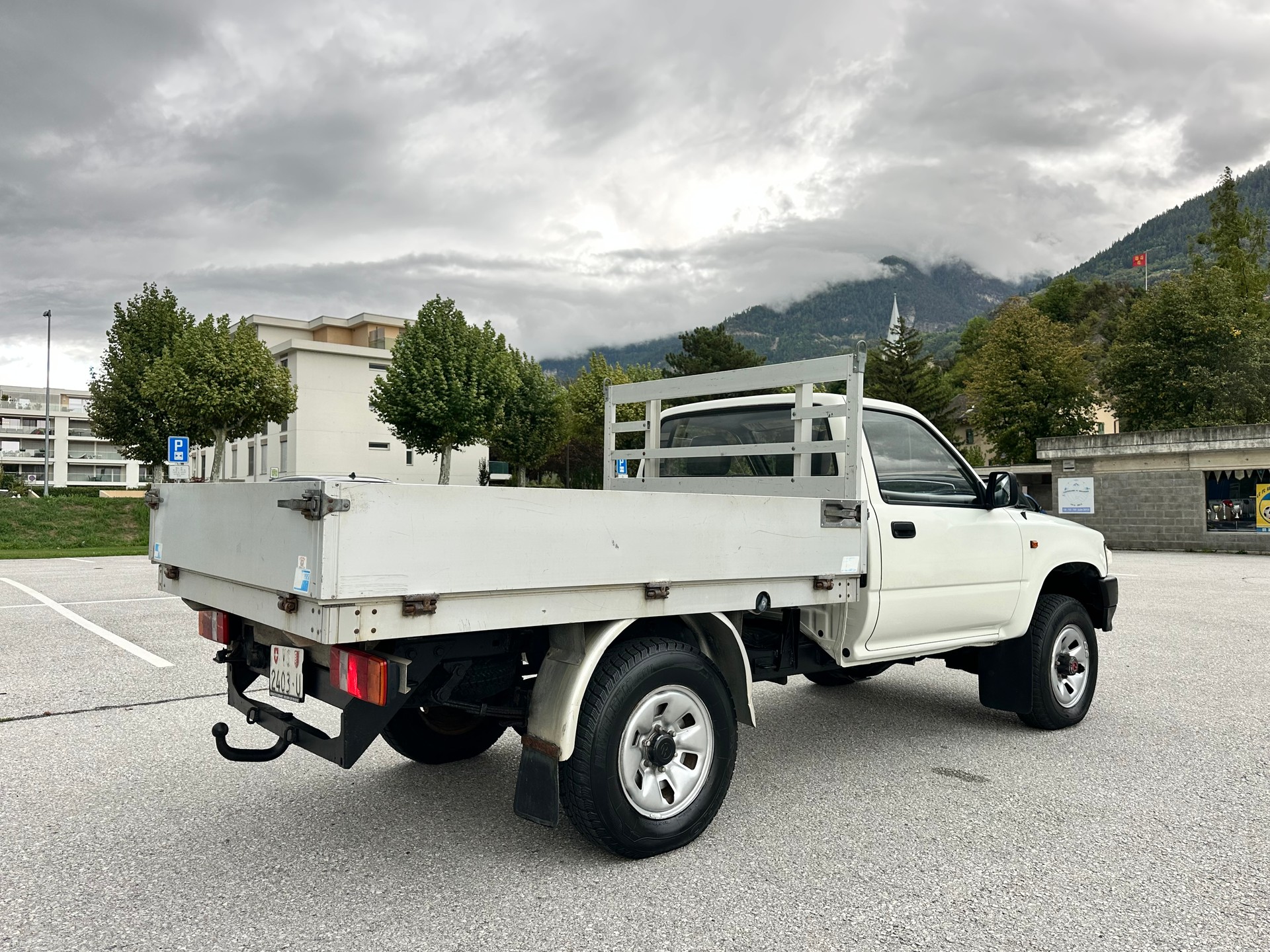 VW Taro 4x4 Normal Cab (CL)-image-4