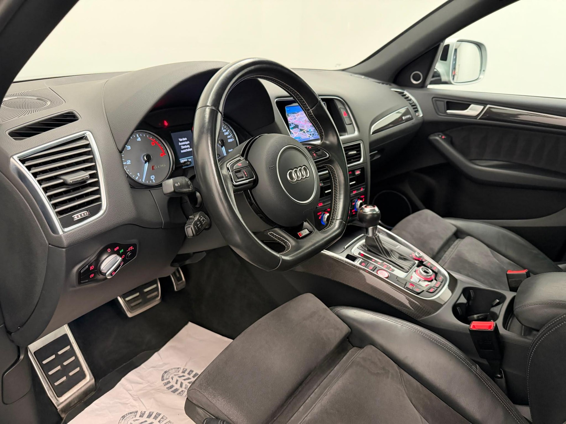 AUDI SQ5 3.0 V6 Bi-TDI quattro T-Tronic-image-9