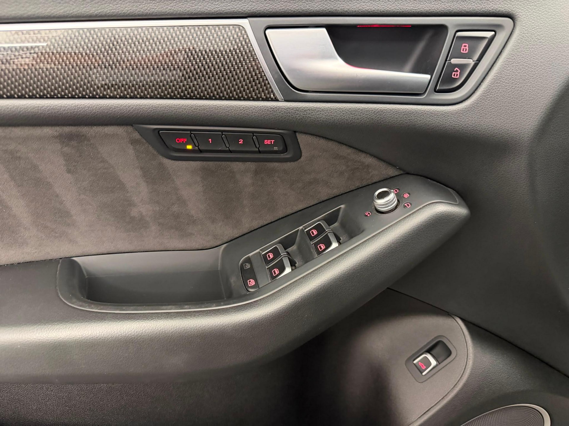 AUDI SQ5 3.0 V6 Bi-TDI quattro T-Tronic-image-15