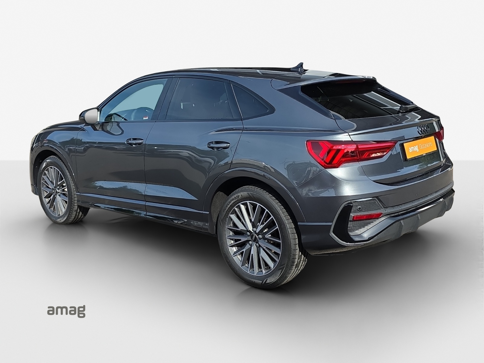 AUDI Q3 Sportback 40 TFSI S line quattro S-tronic-image-2