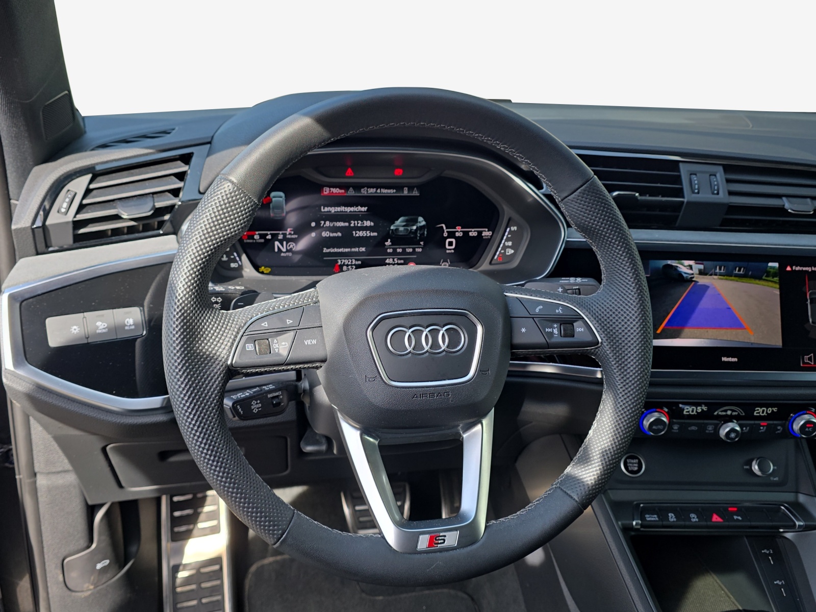 AUDI Q3 Sportback 40 TFSI S line quattro S-tronic-image-9