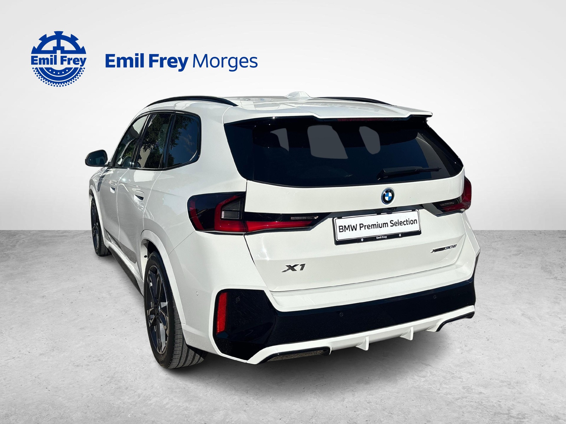 BMW X1 30e xDrive paddles M-Sport-image-5