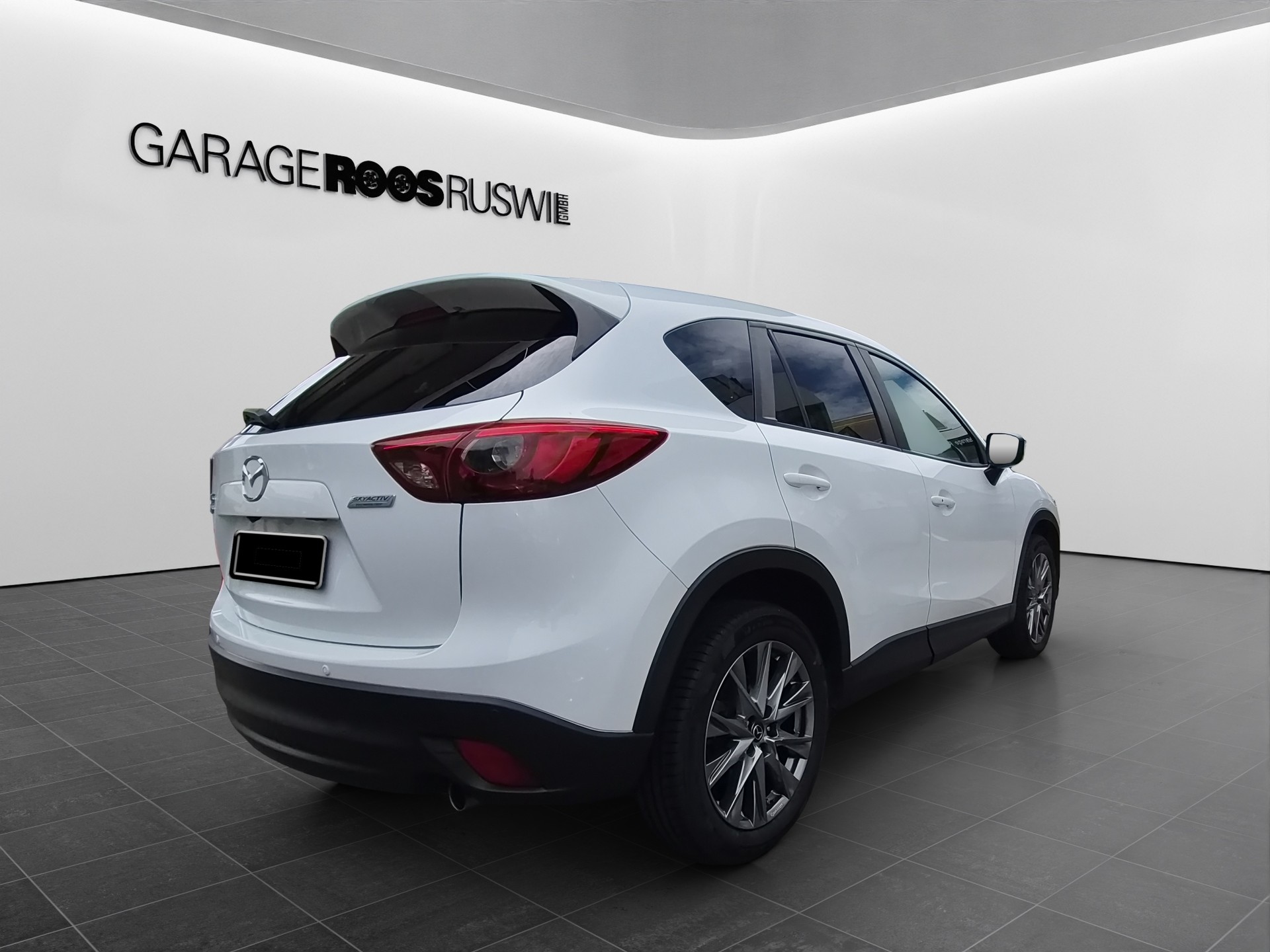 MAZDA CX-5 2.0 Revolution AWD-image-6