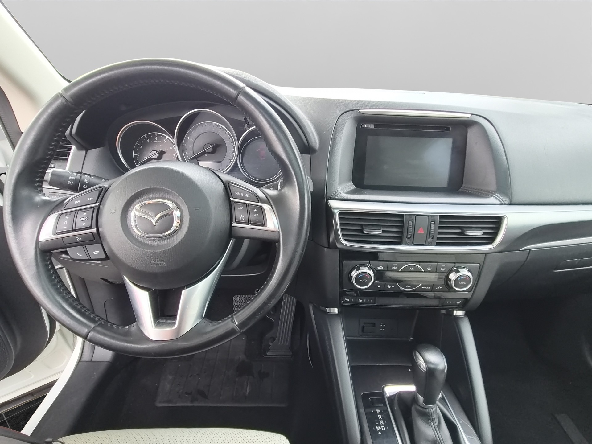 MAZDA CX-5 2.0 Revolution AWD-image-15