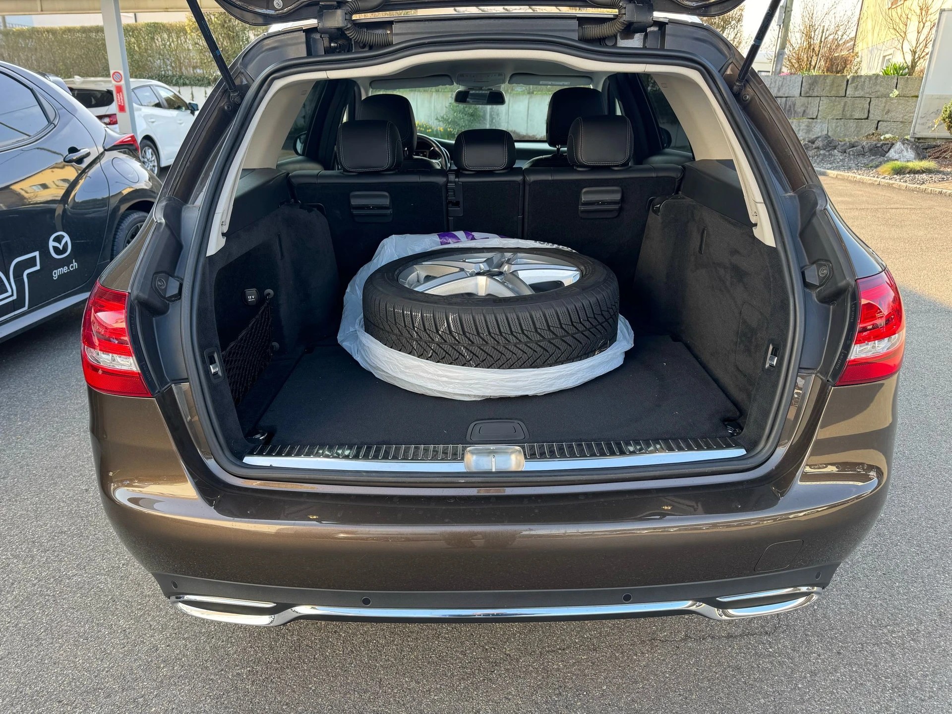 MERCEDES-BENZ C 220 BlueTEC Swiss Star Avantgarde 7G-Tronic-image-7