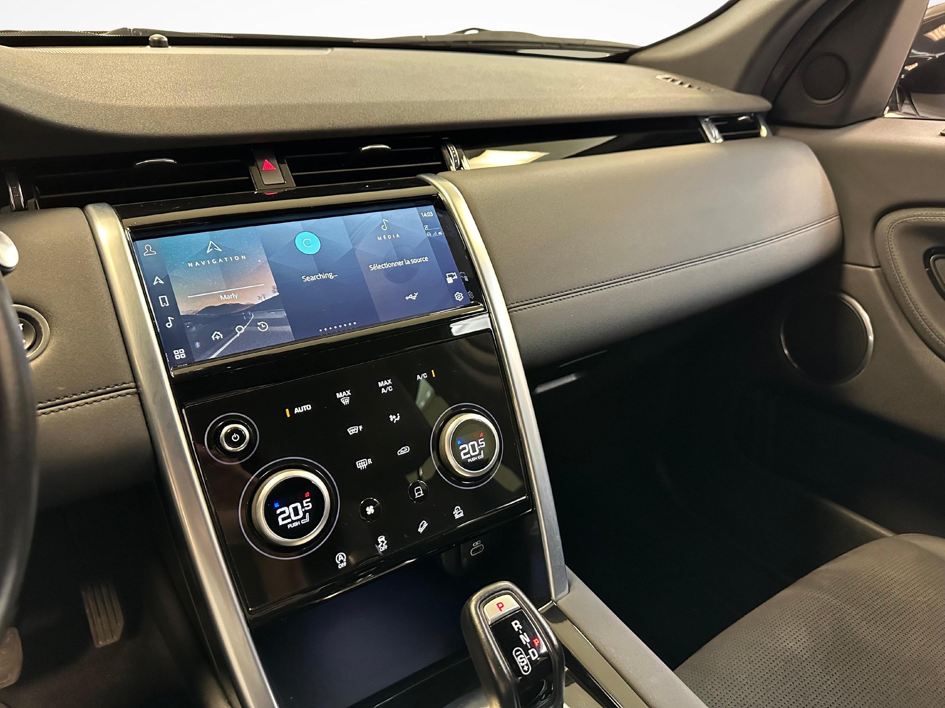 LAND ROVER Discovery Sport 2.0 SD4 200 S-image-7