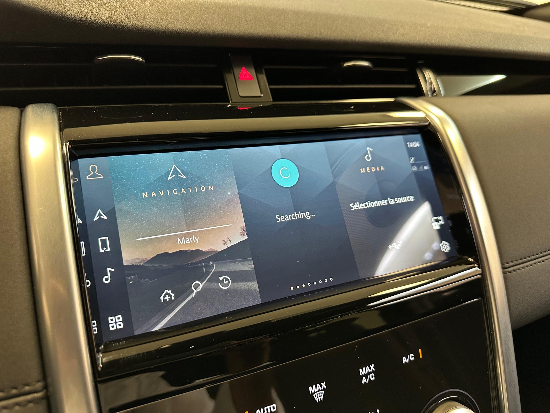 LAND ROVER Discovery Sport 2.0 SD4 200 S-image-11
