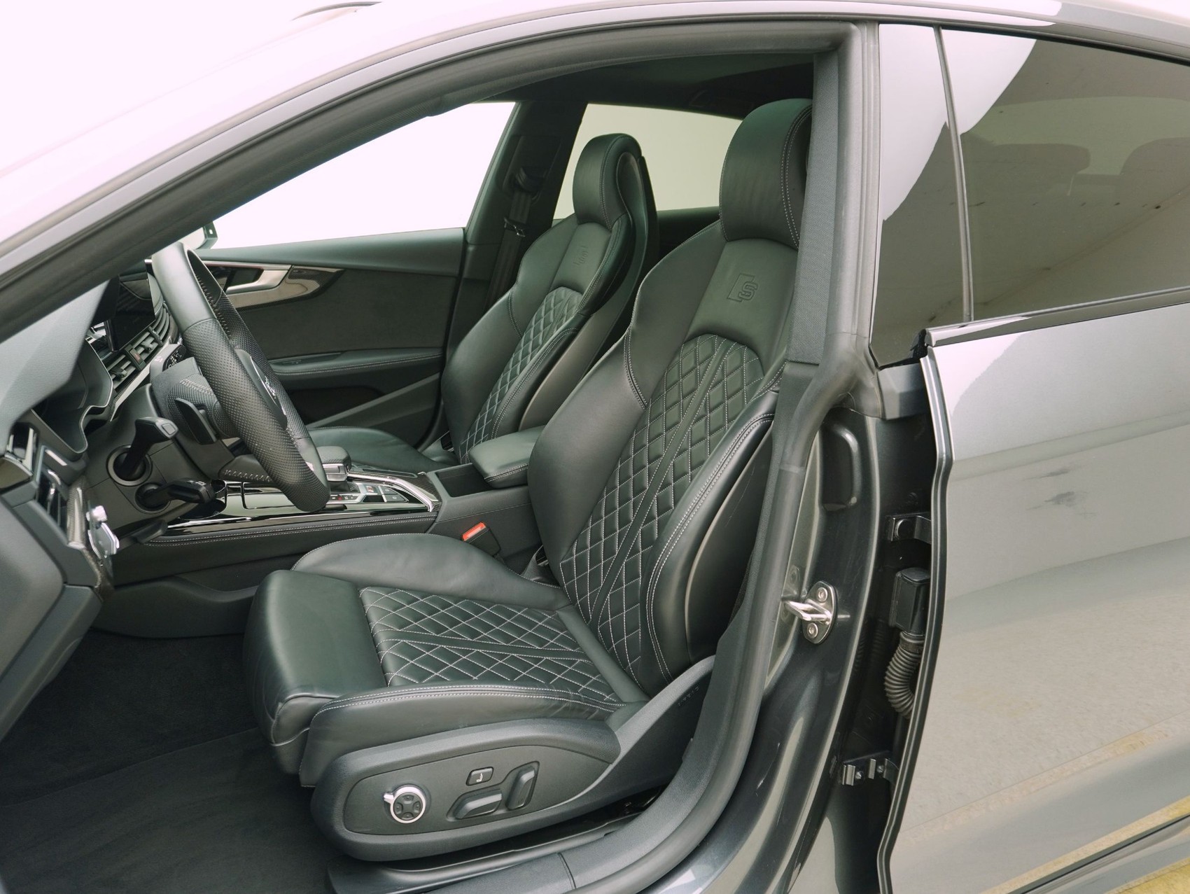 AUDI S5 Sportback 3.0 V6 TDI quattro T-Tronic-image-9