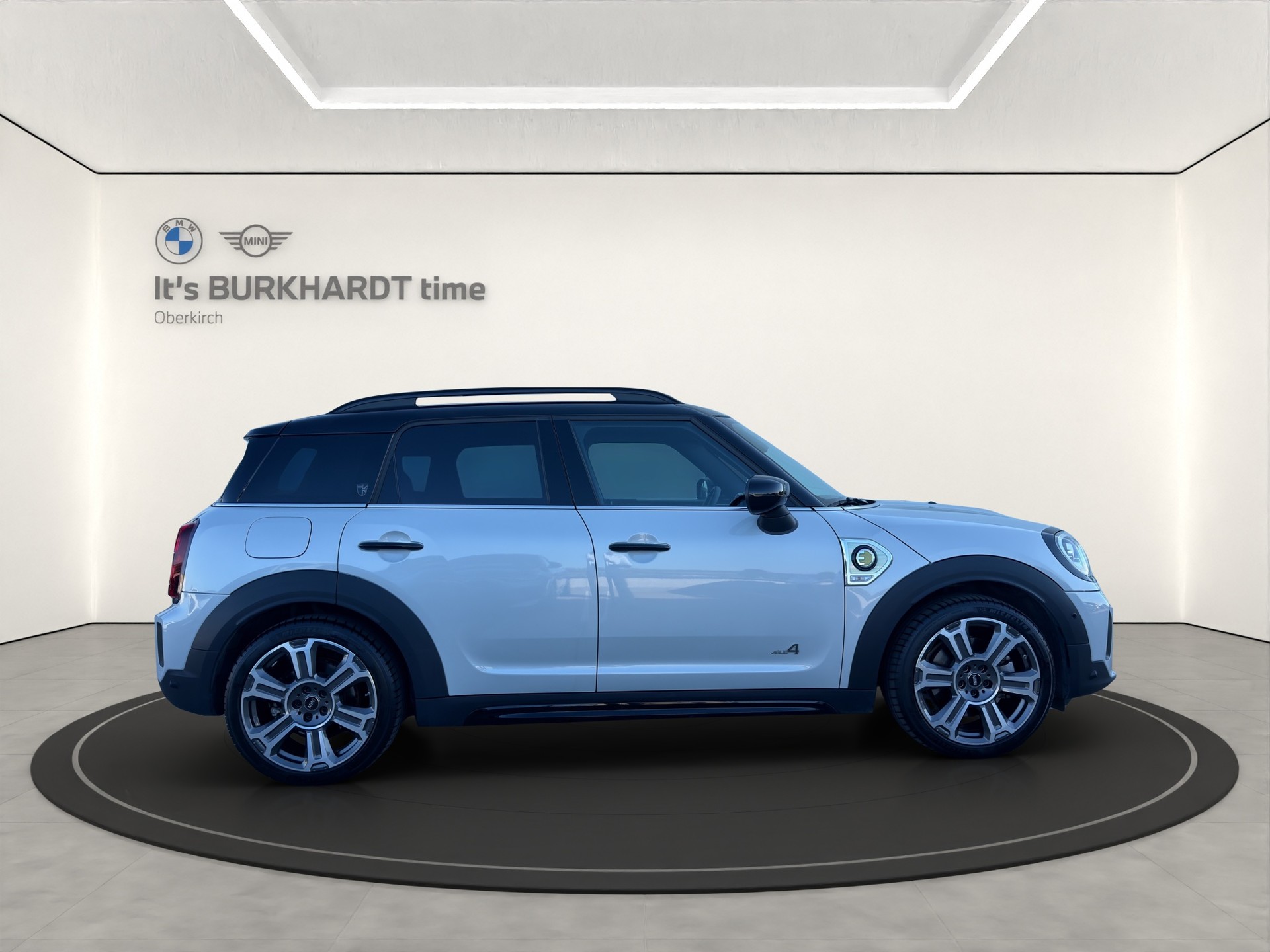 MINI Countryman CooperSE ALL4-image-5
