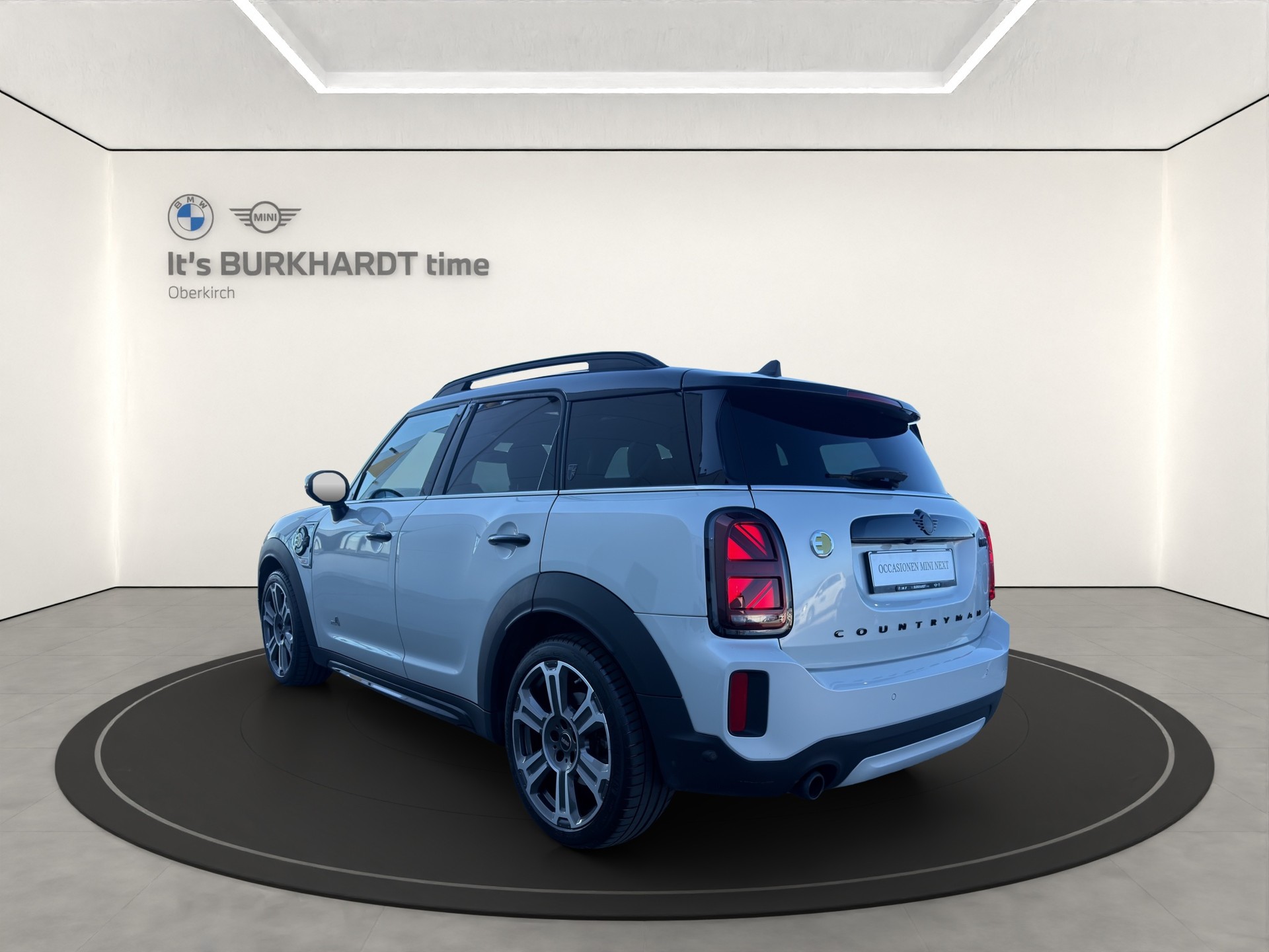 MINI Countryman CooperSE ALL4-showroom-element-2