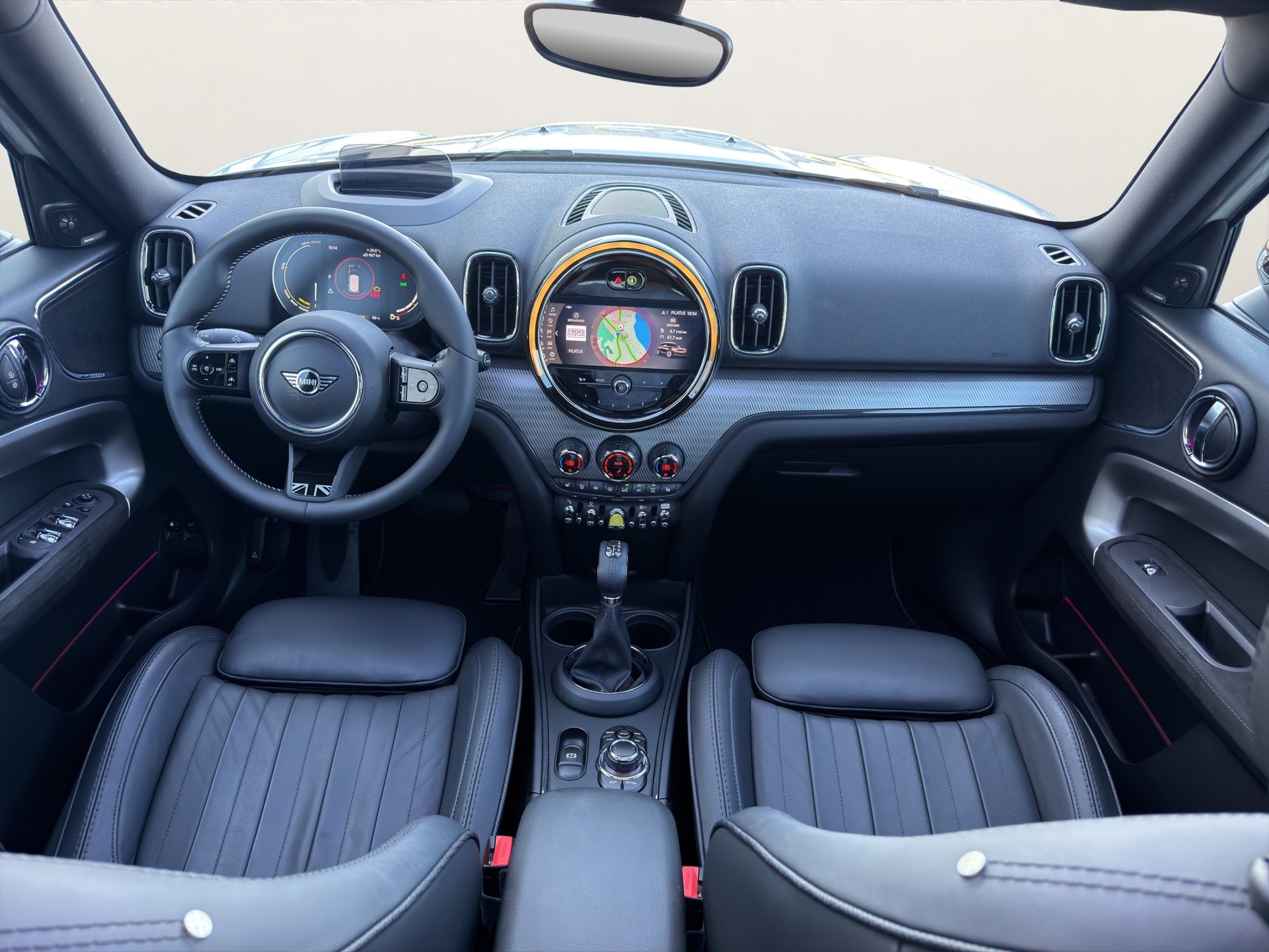 MINI Countryman CooperSE ALL4-image-12