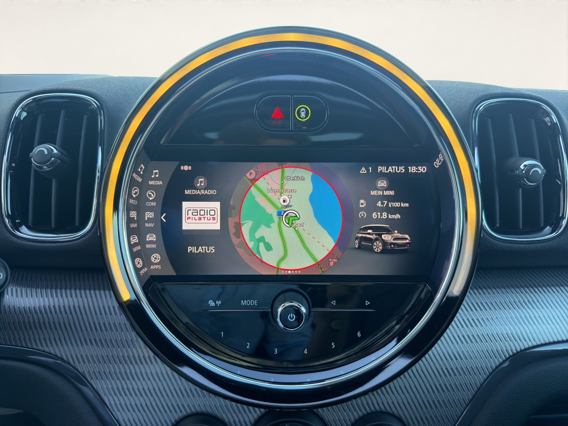 MINI Countryman CooperSE ALL4-image-14