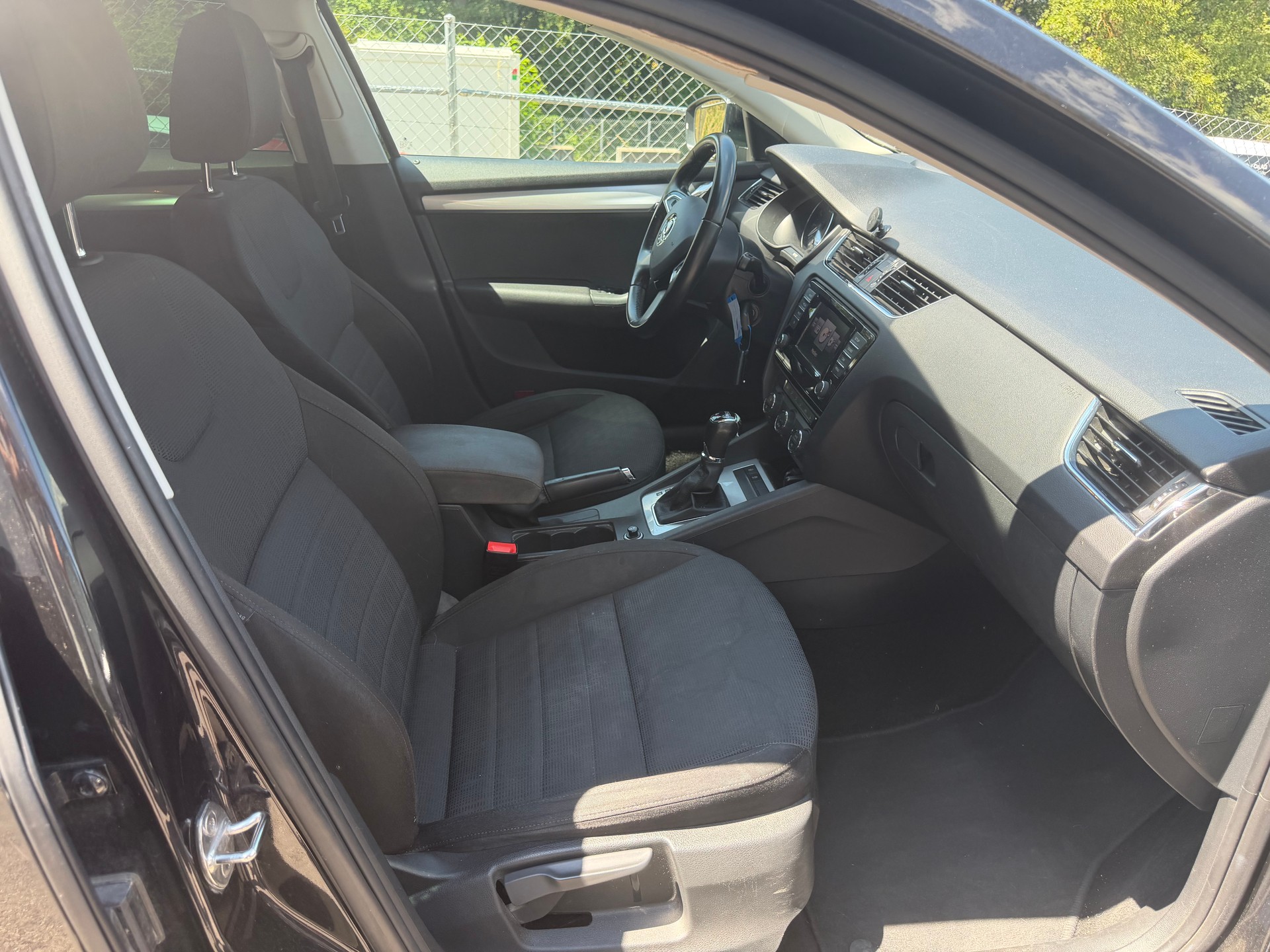 SMART FORTWO-image-5