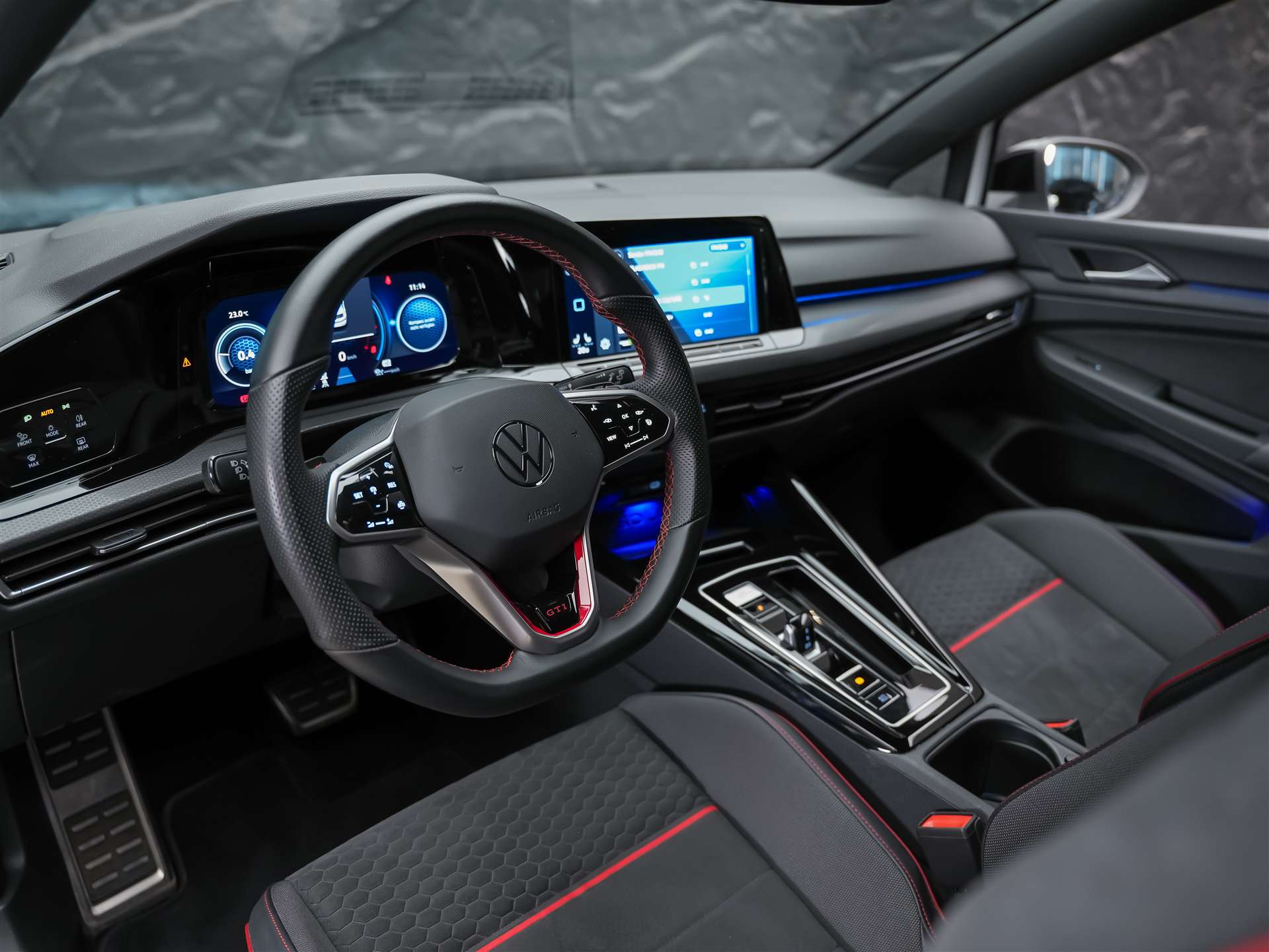 VW Golf 2.0 TSI GTI Clubsport DSG *Abstandsregler*Lenkradheizung*Sitzheizung*-image-8