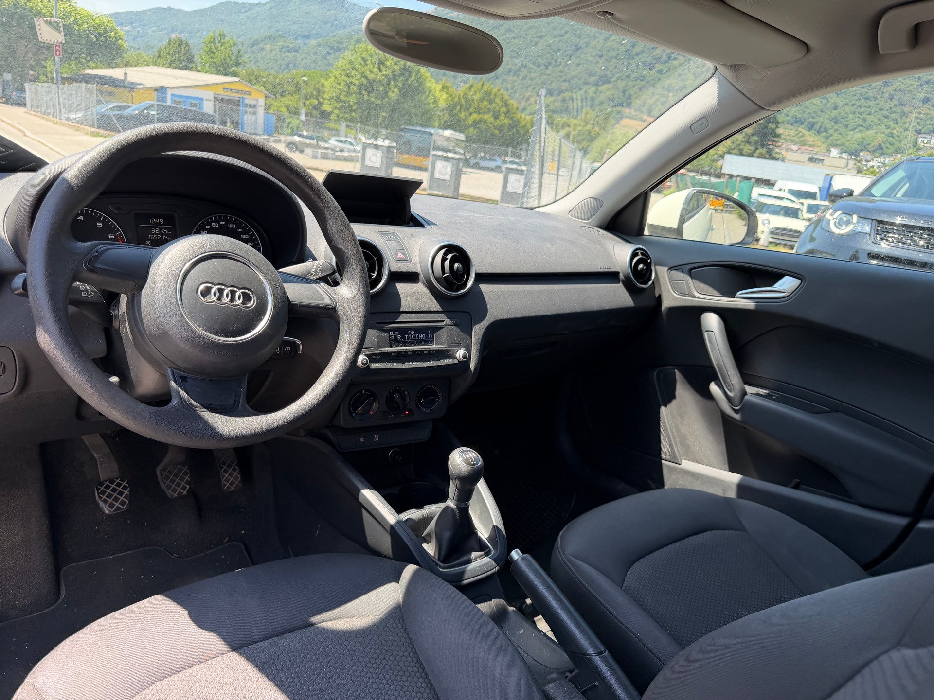 AUDI A1 Sportback 1.2 TFSI Attraction-image-7