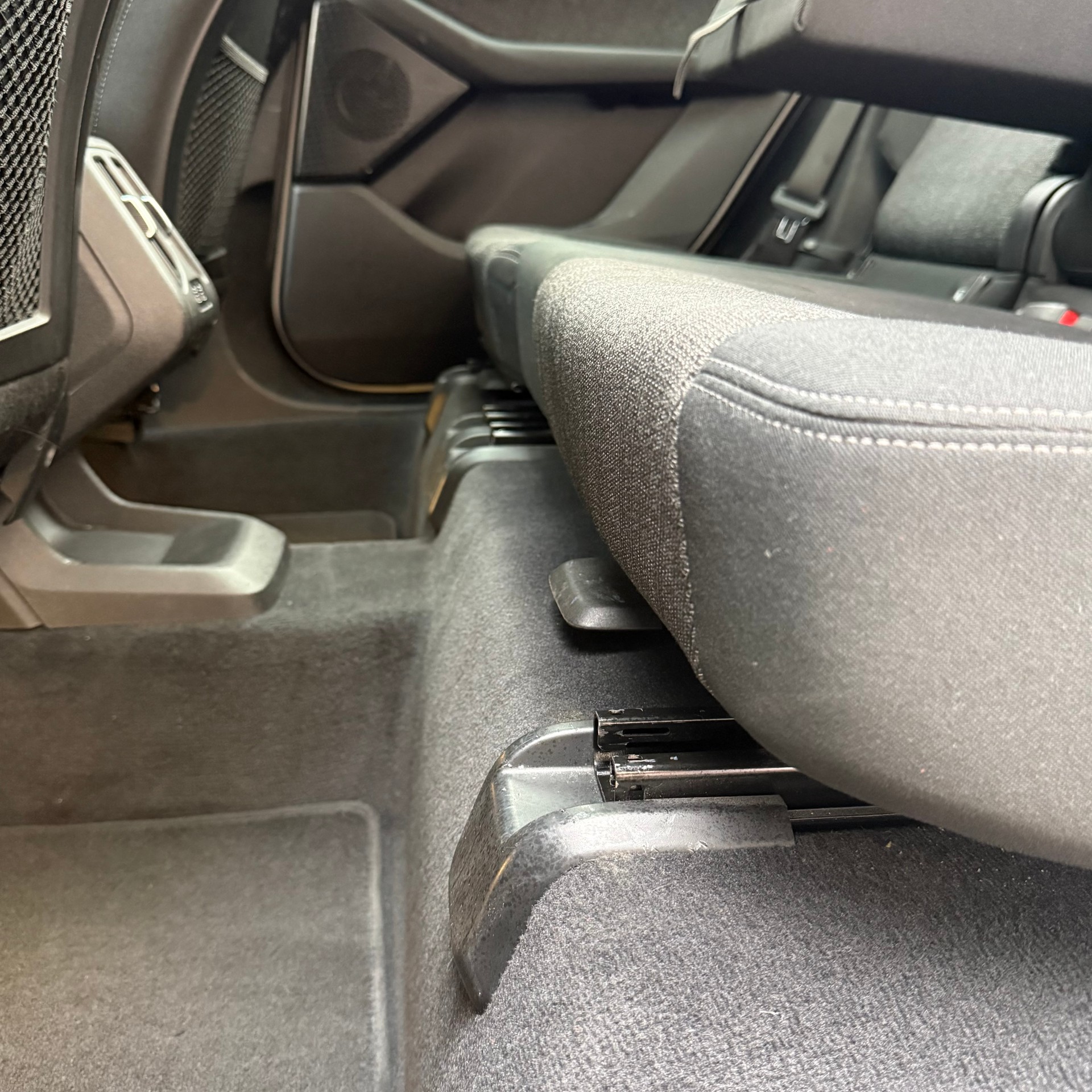 BMW 223d Active Tourer xDrive DKG Swiss-image-18