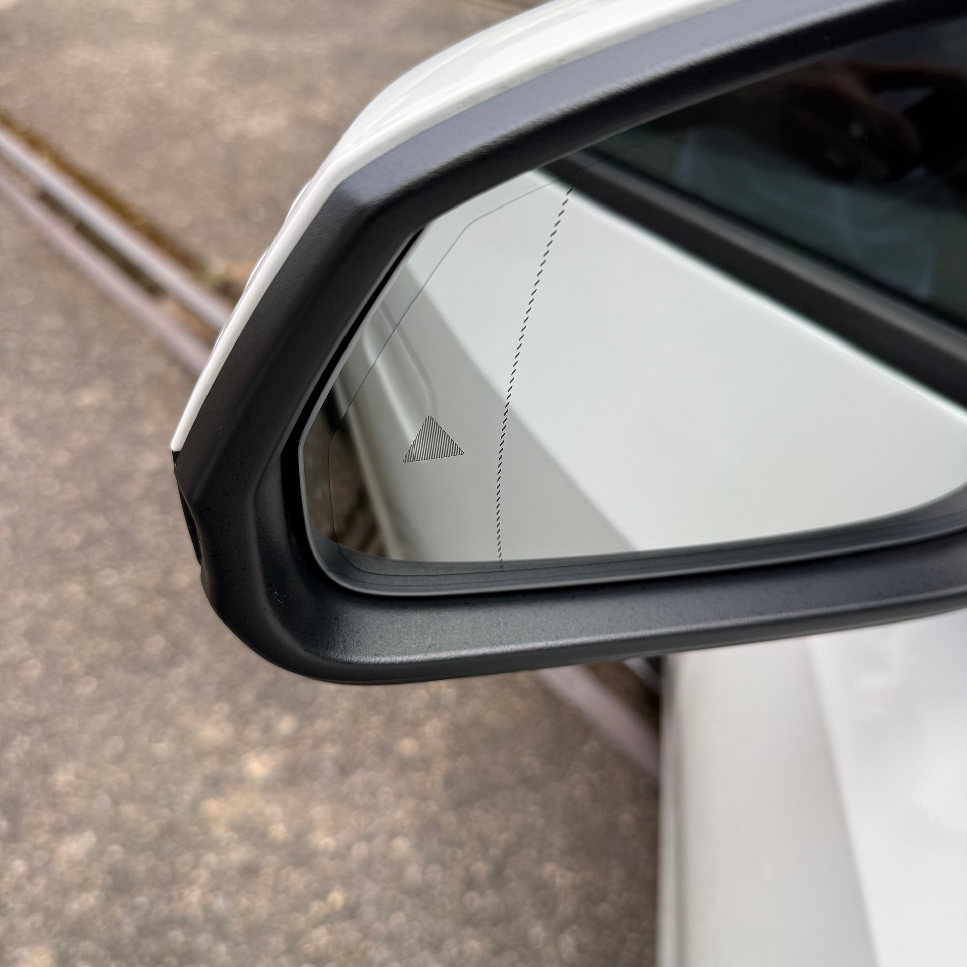 BMW 223d Active Tourer xDrive DKG Swiss-image-29