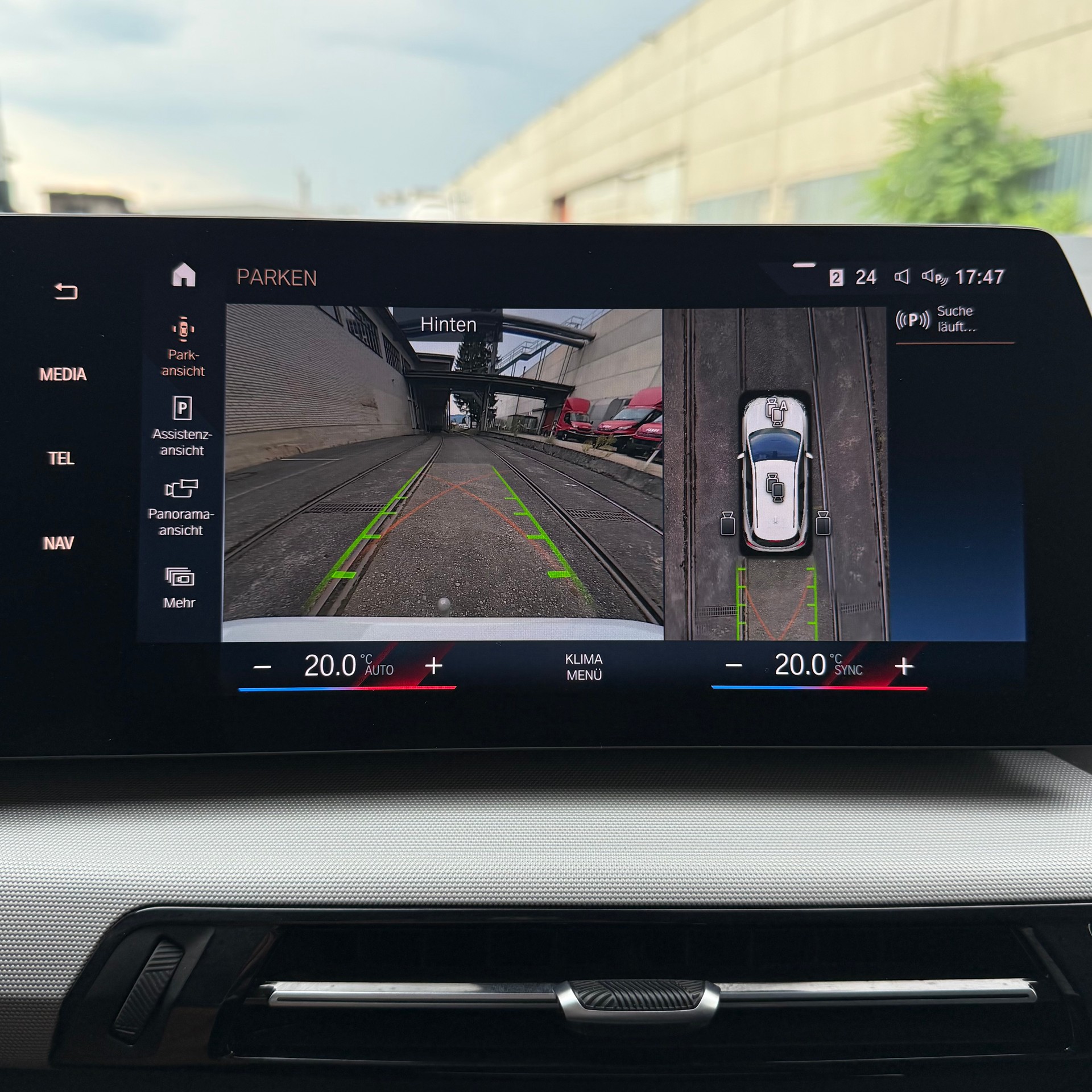 BMW 223d Active Tourer xDrive DKG Swiss-image-25