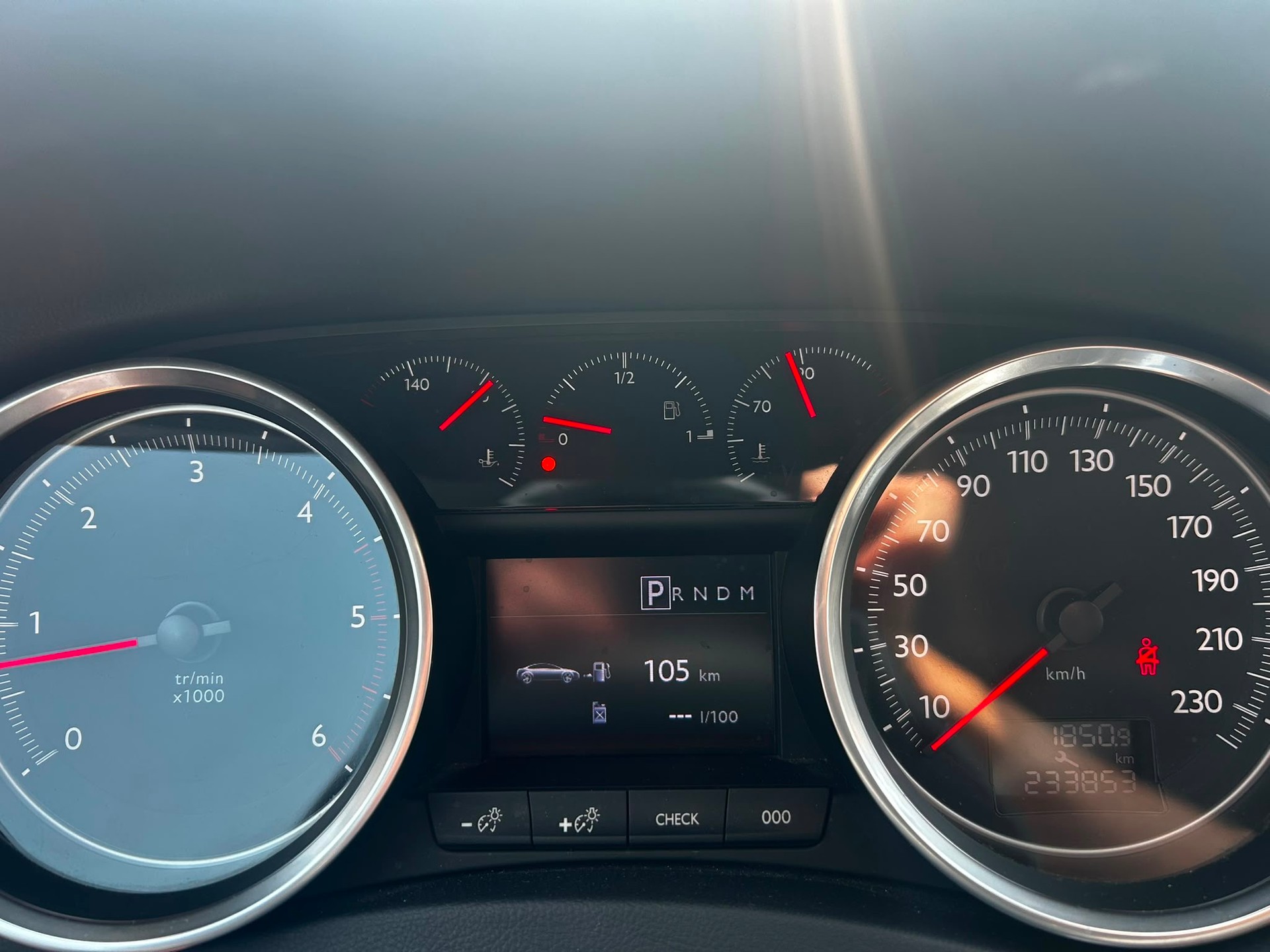 PEUGEOT 508 2.2 HDI GT Automatic-image-12