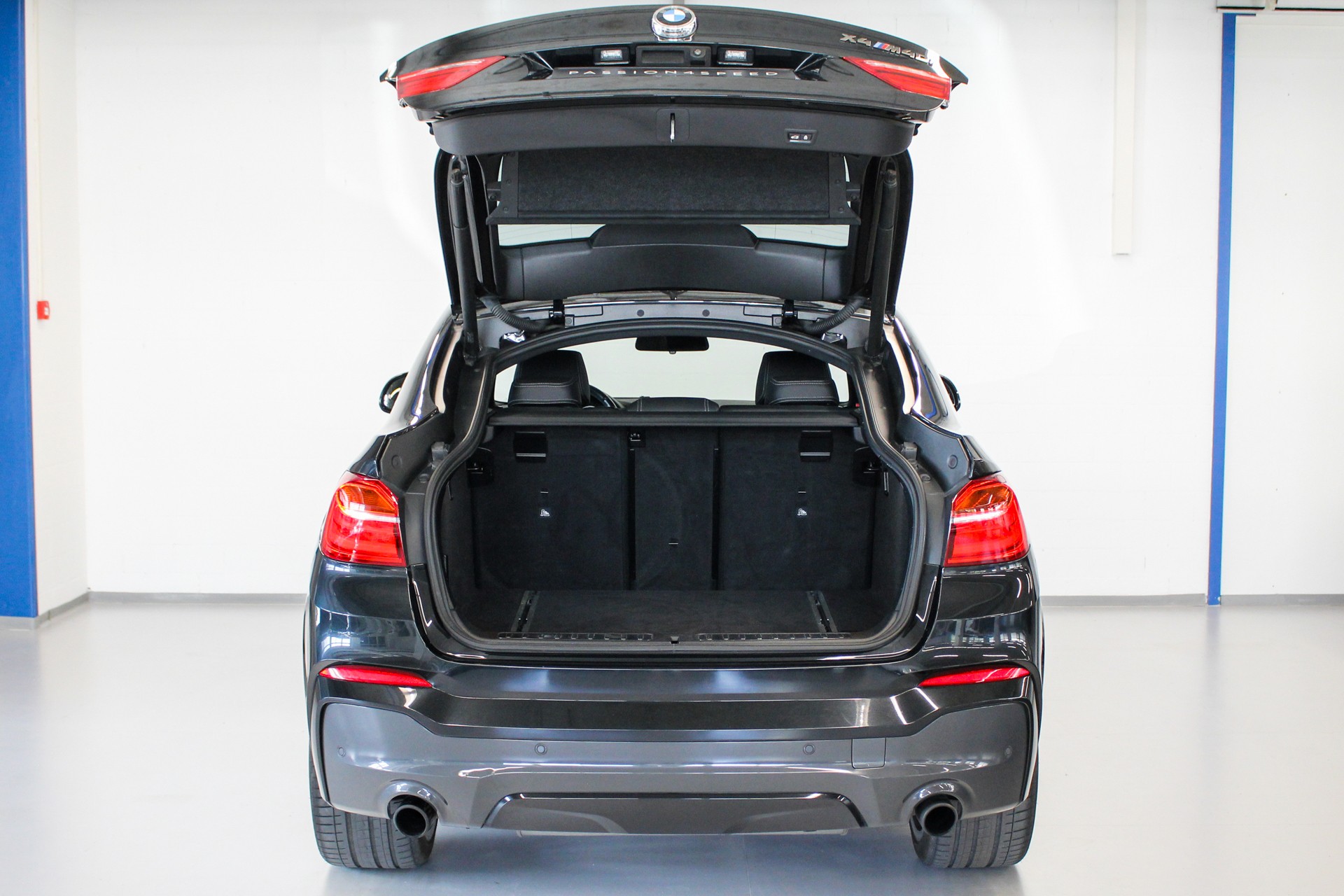 BMW X4 M 40i Steptronic-image-18