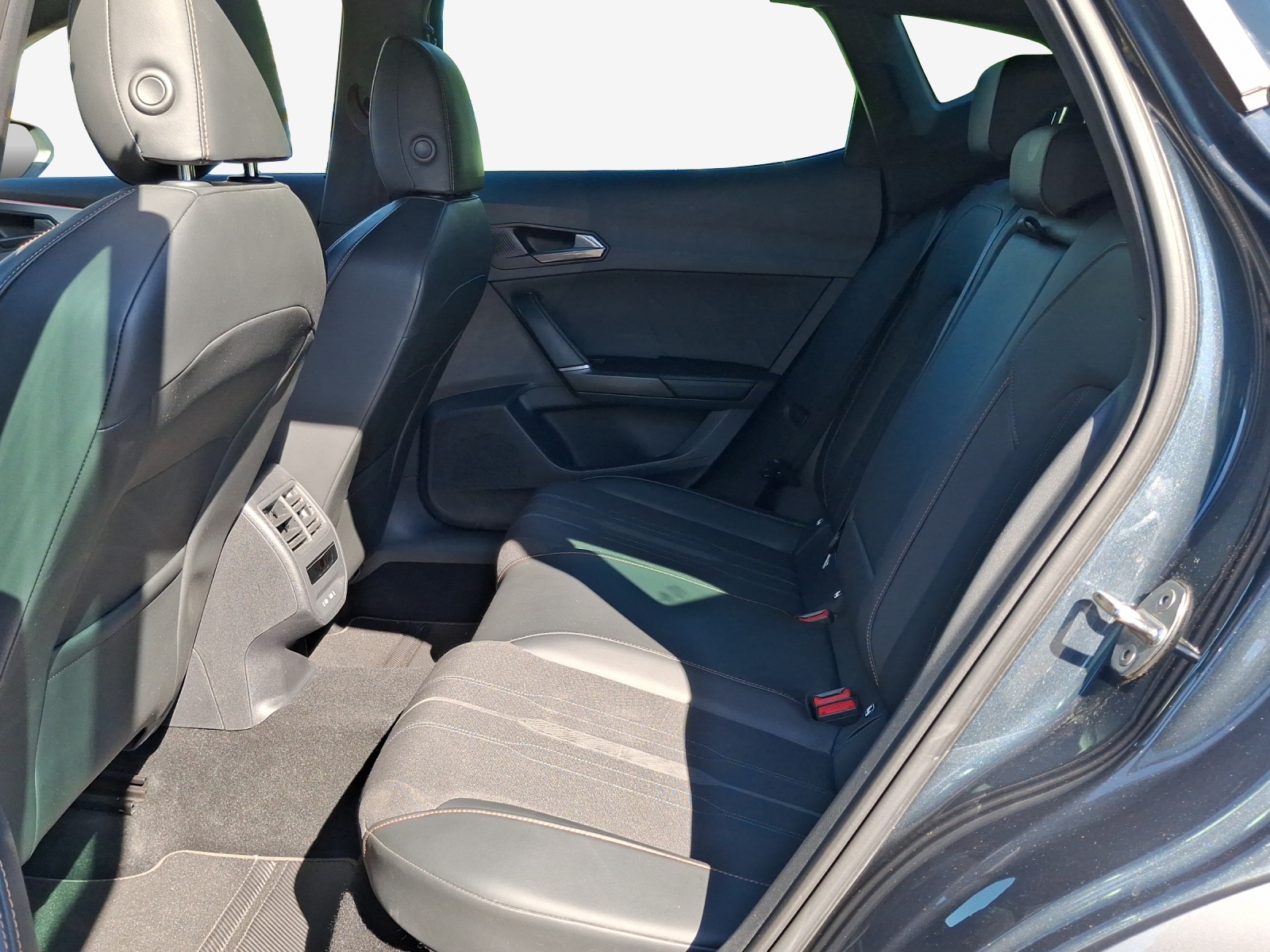 CUPRA Formentor 1.4 e-HYBRID pHEV Allalin DSG-image-11