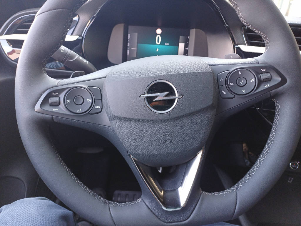 OPEL Corsa 1.2 T Hybrid GS-image-5