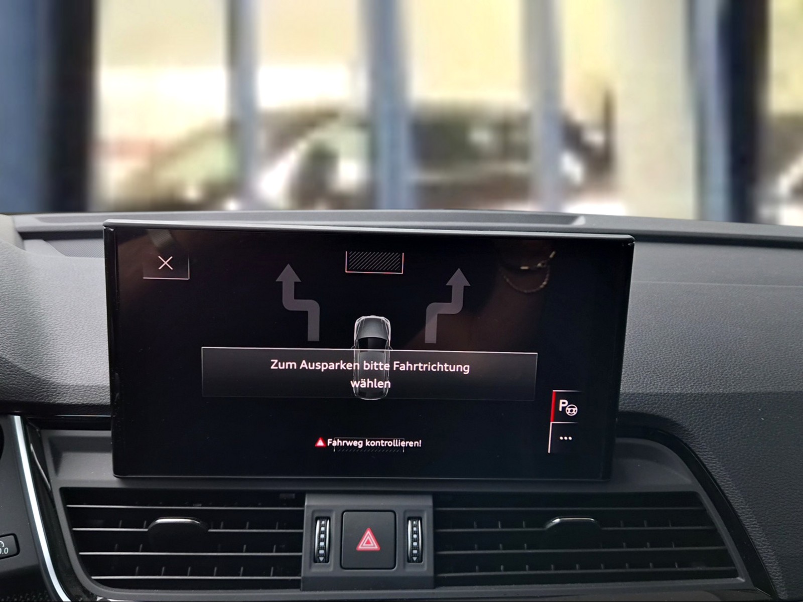 AUDI SQ5 TDI quattro tiptronic Daytonagrau Perleffekt-image-14