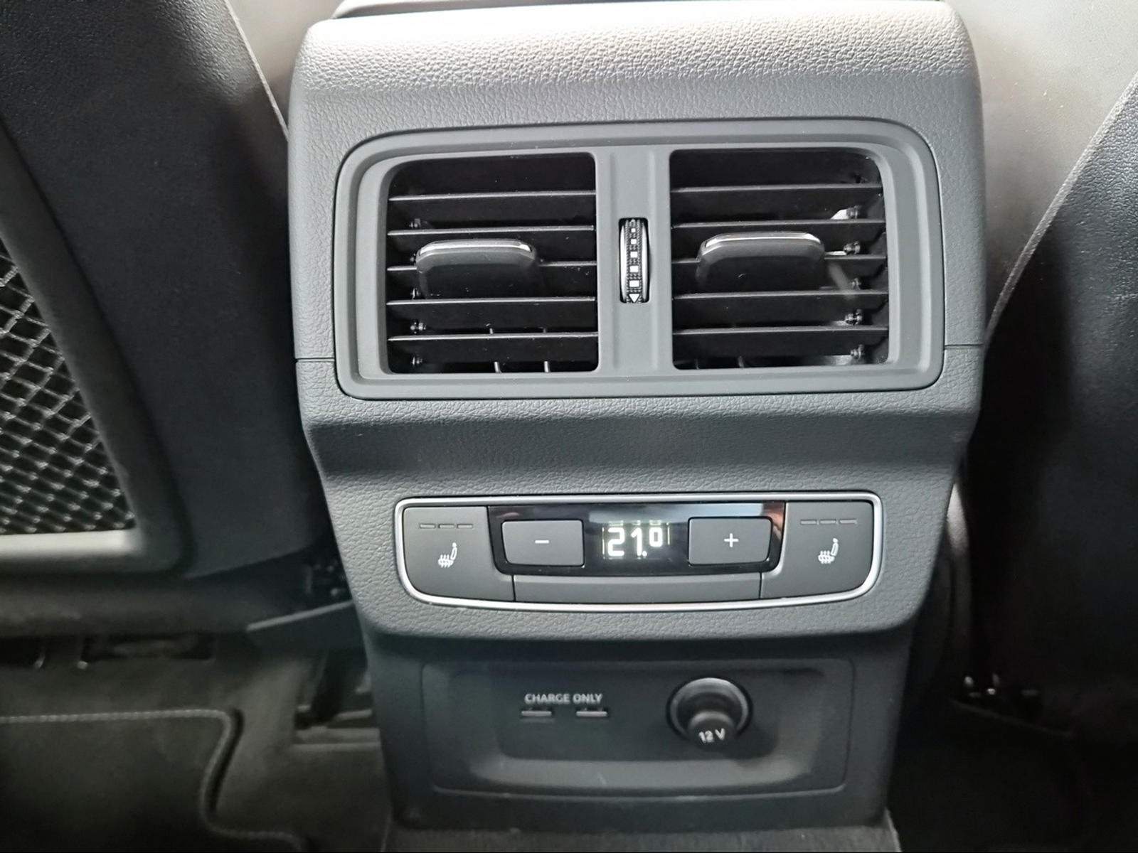 AUDI SQ5 TDI quattro tiptronic Daytonagrau Perleffekt-image-20