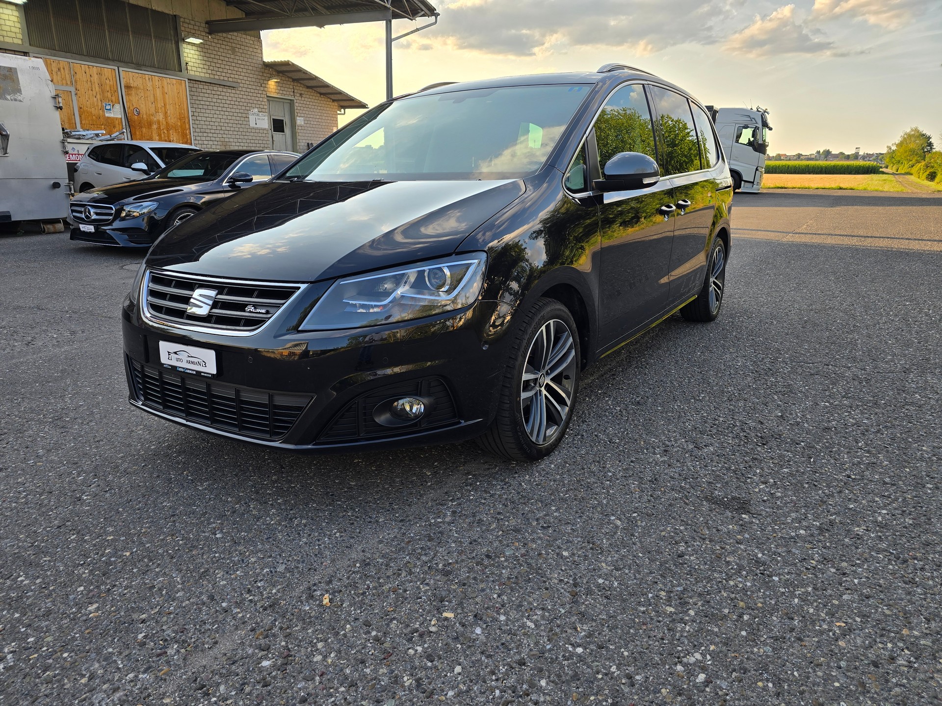 SEAT Alhambra 1.4 TSI FR Line DSG-image-2