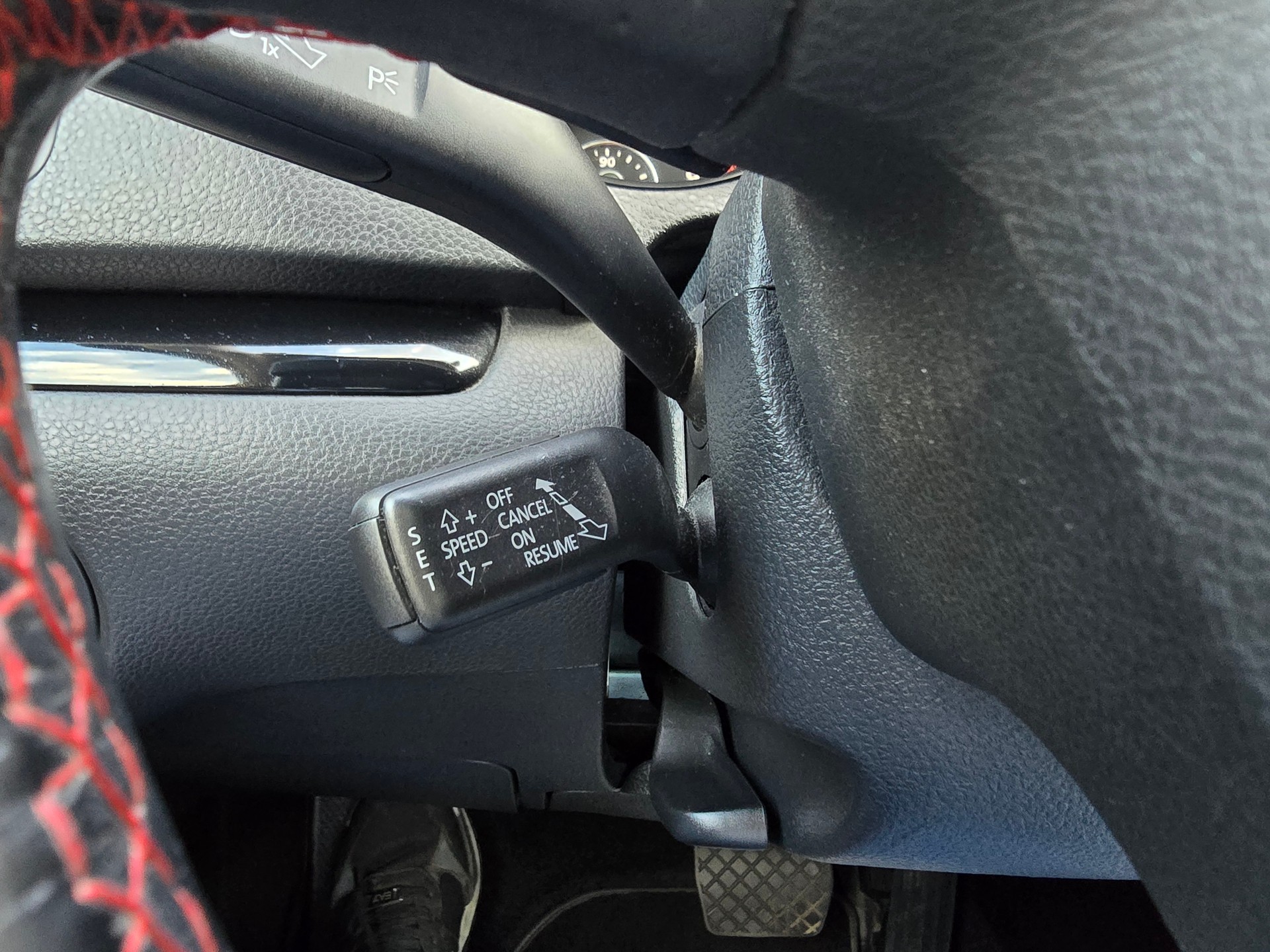 SEAT Alhambra 1.4 TSI FR Line DSG-image-23