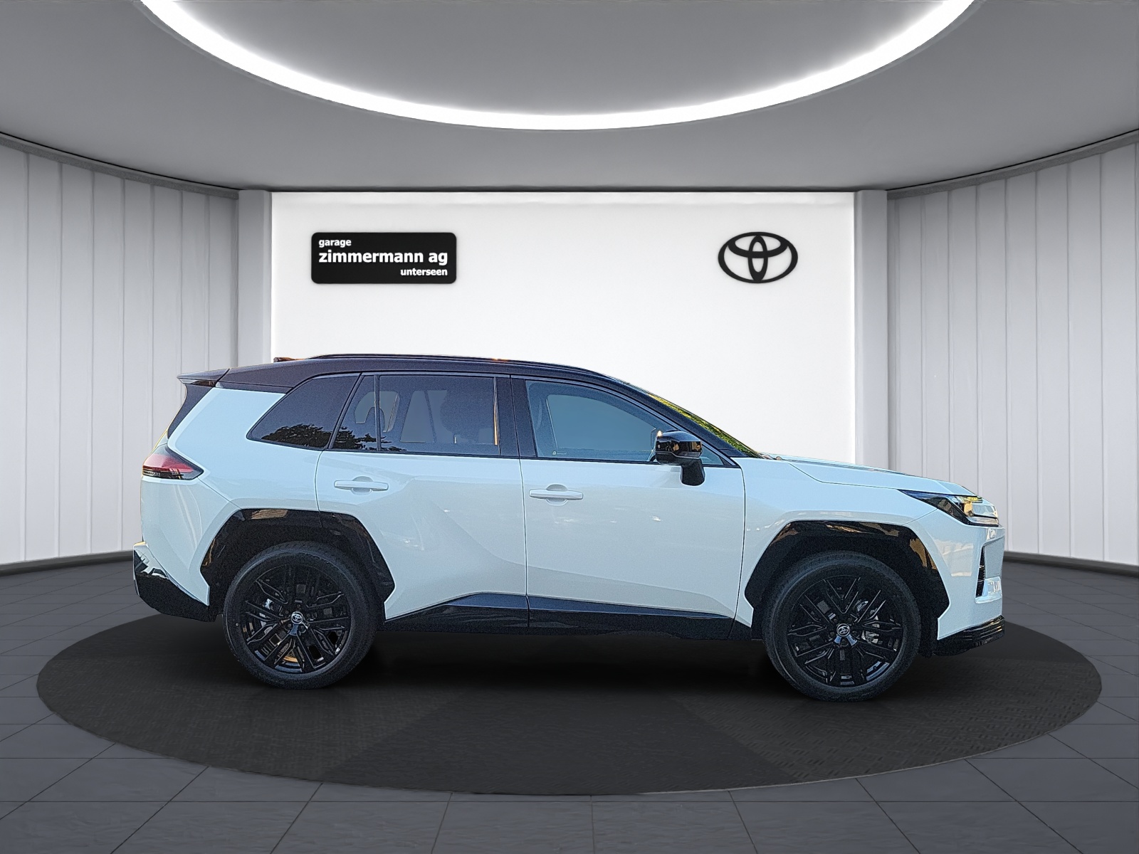 TOYOTA RAV-4 2.5 Plug-In-Hybrid Style-image-4