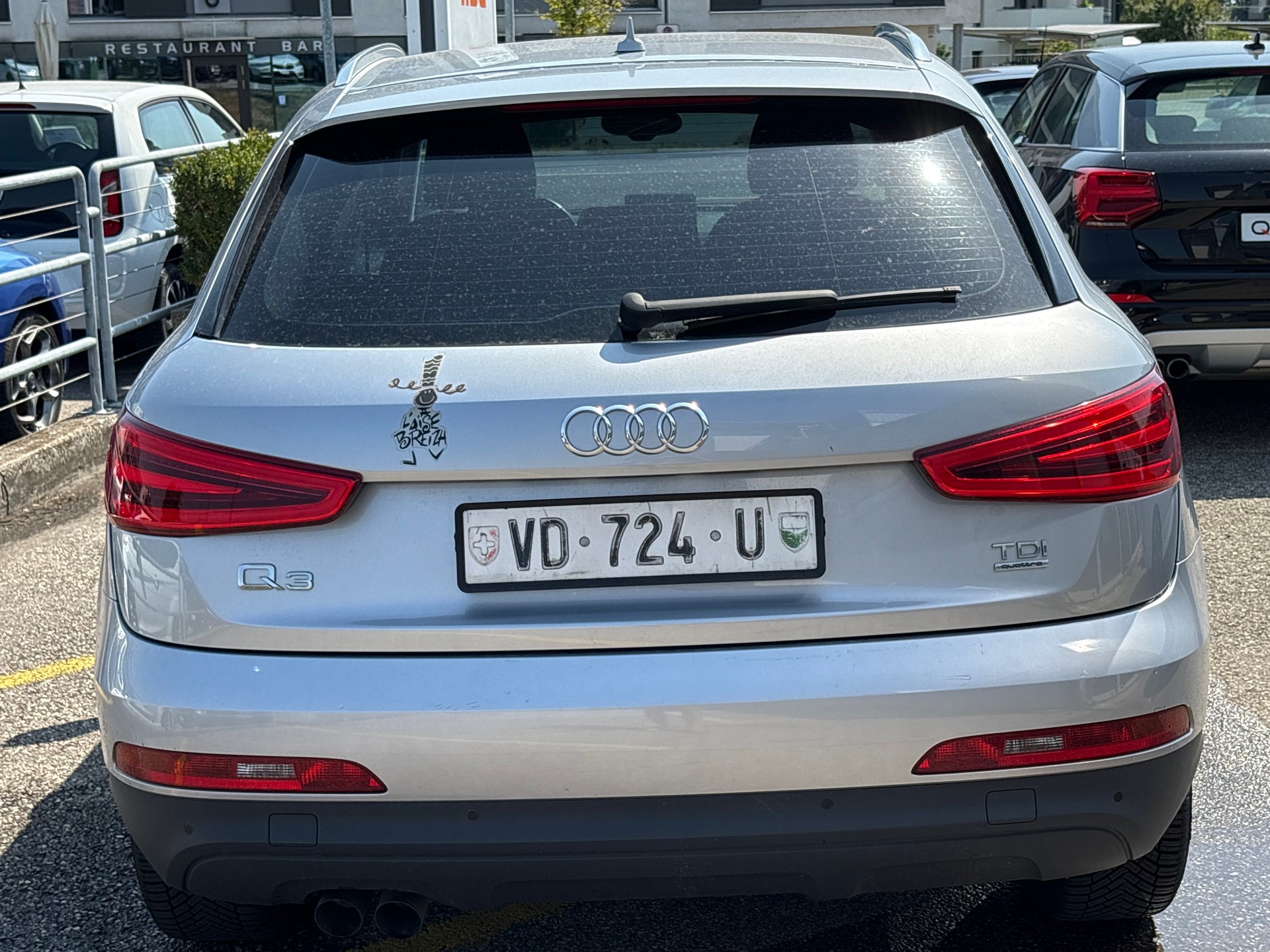 AUDI Q3 2.0 TDI quattro S-tronic-image-5