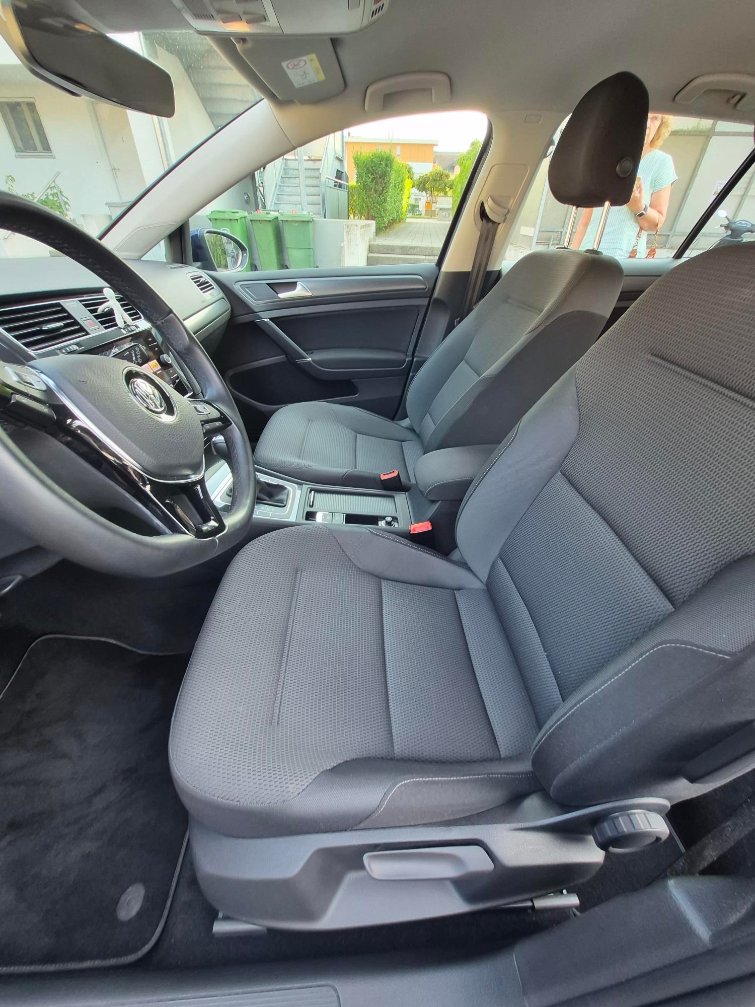 VW 1.0 TSI 110 Comfortline DSG-image-3