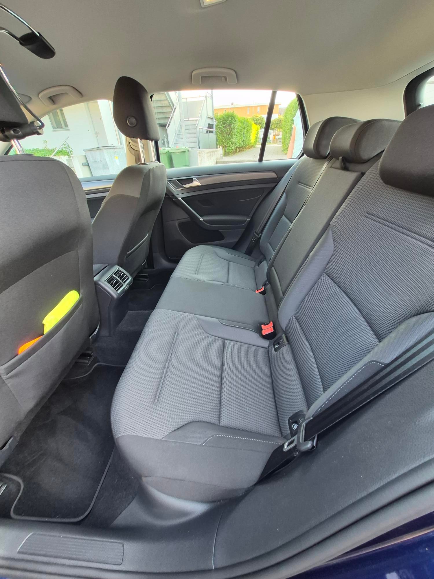 VW 1.0 TSI 110 Comfortline DSG-image-4