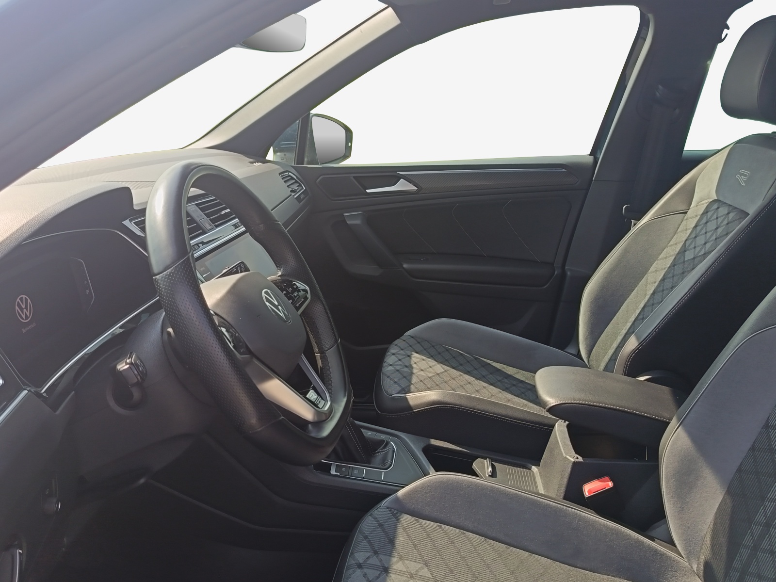 VW Tiguan 1.4TSI PHEV Selection DSG-image-6