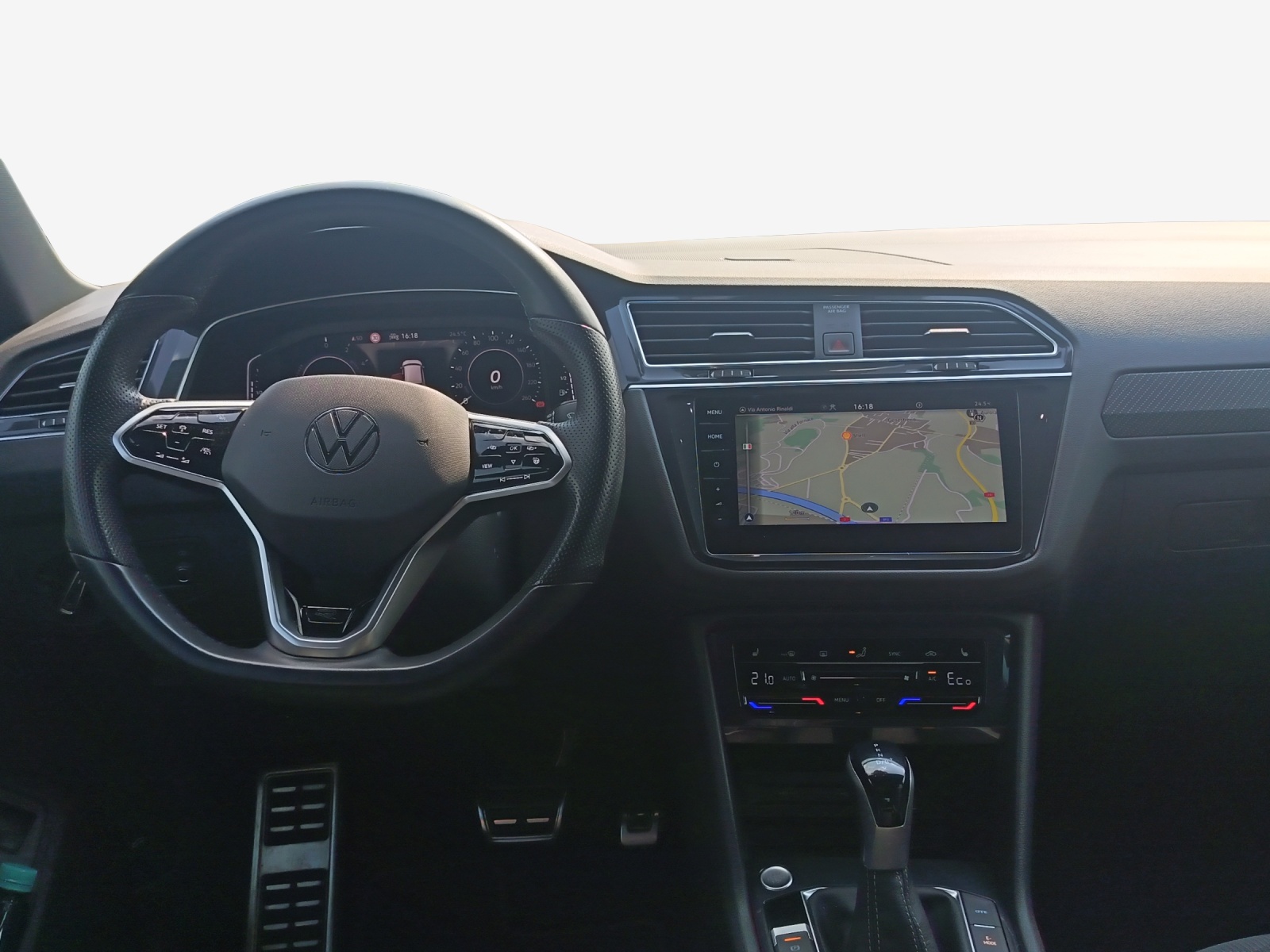 VW Tiguan 1.4TSI PHEV Selection DSG-image-7